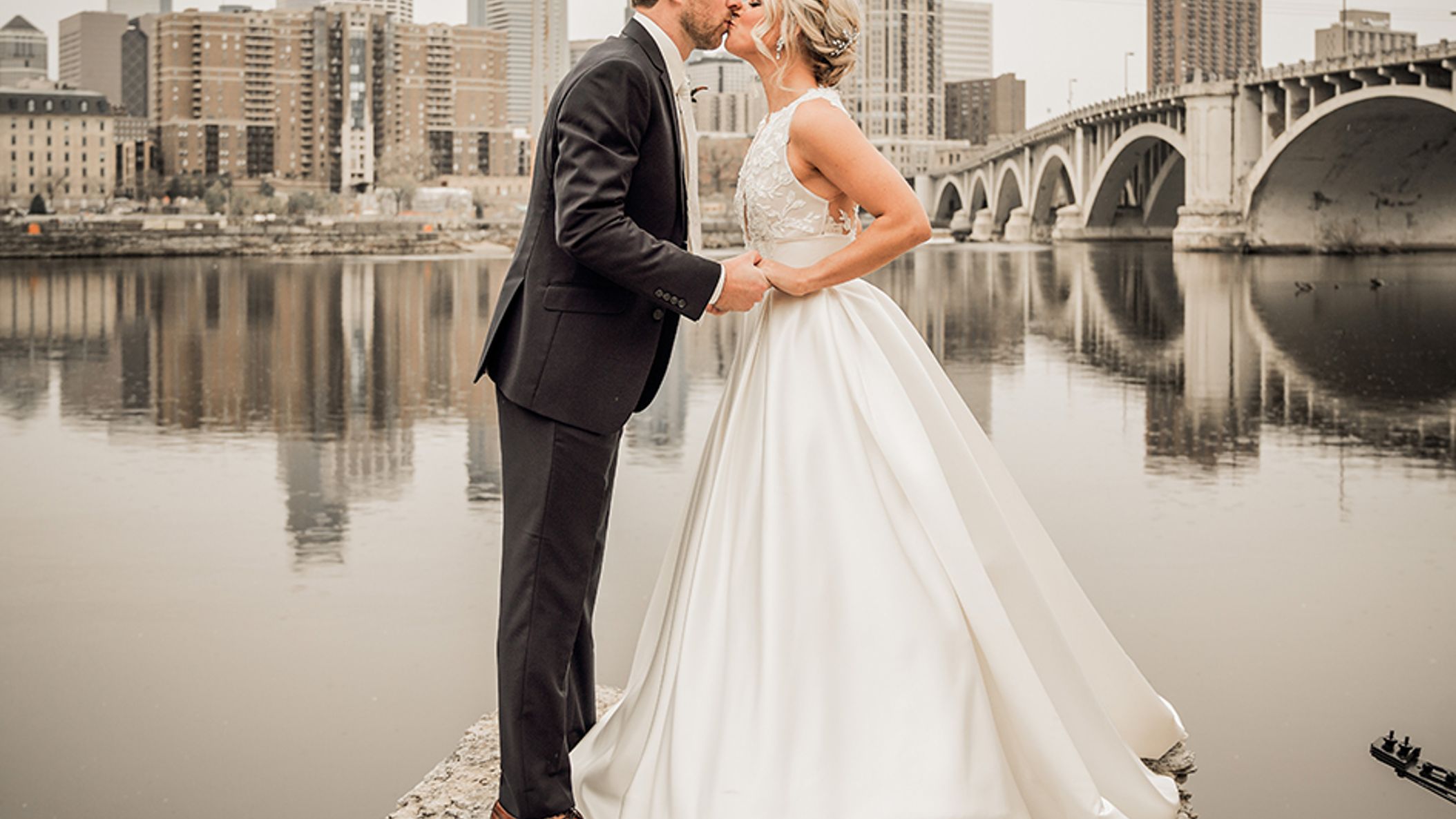 Minnesota_Bride/2021/Kaila_Blayne/untitled-00332.jpg