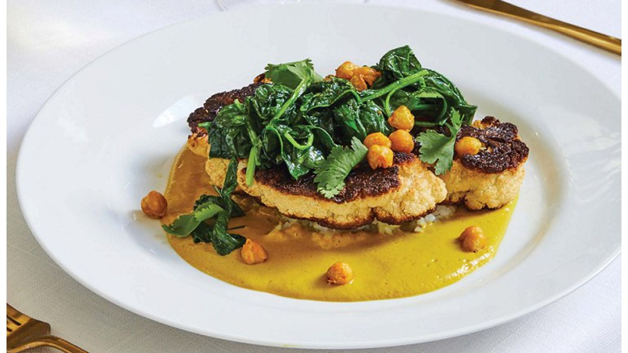 CWD/2021/Lettuce_Eat/Vibiana_Food_Entrees_Cauliflower_010_1_1.jpg