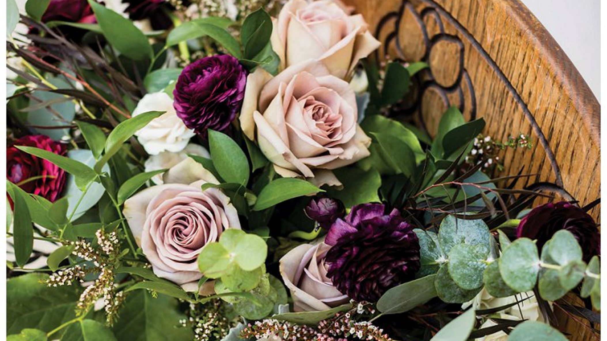 CWD/2021/Modern_Romance/bycphotography--california-wedding-day-the-unveiled-shoot-la-ventura-event-center-012.jpg