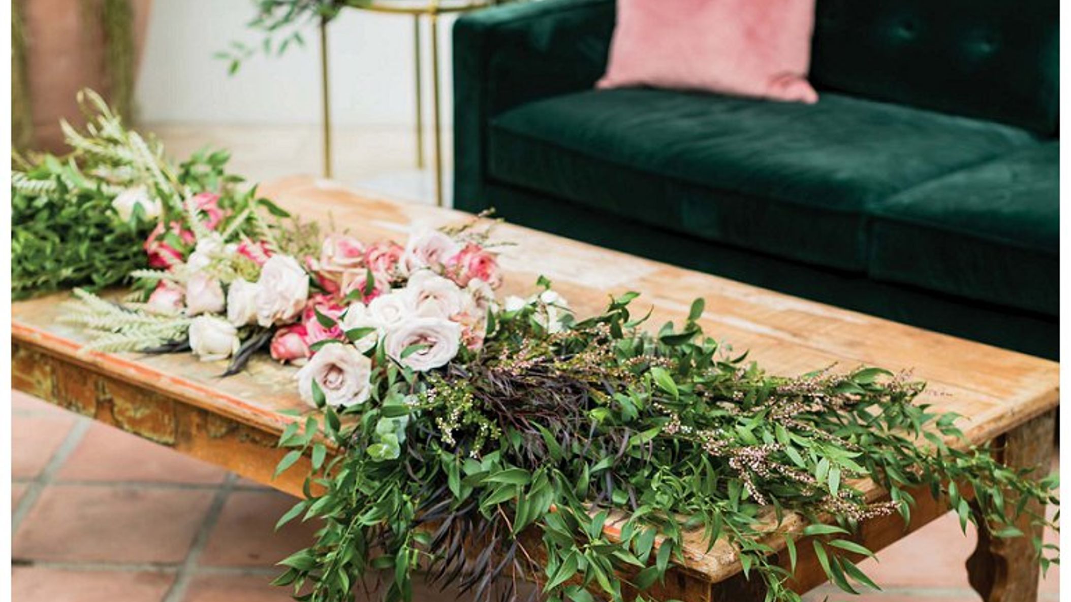 CWD/2021/Modern_Romance/bycphotography--california-wedding-day-the-unveiled-shoot-la-ventura-event-center-093.jpg