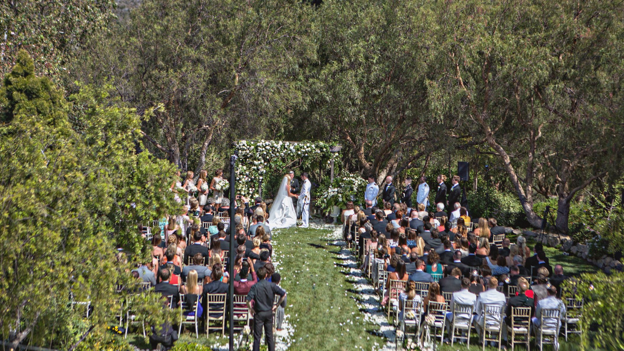 CWD/outdoor_weddings/033SOPHIE_BRANDON_WEDDING.jpg