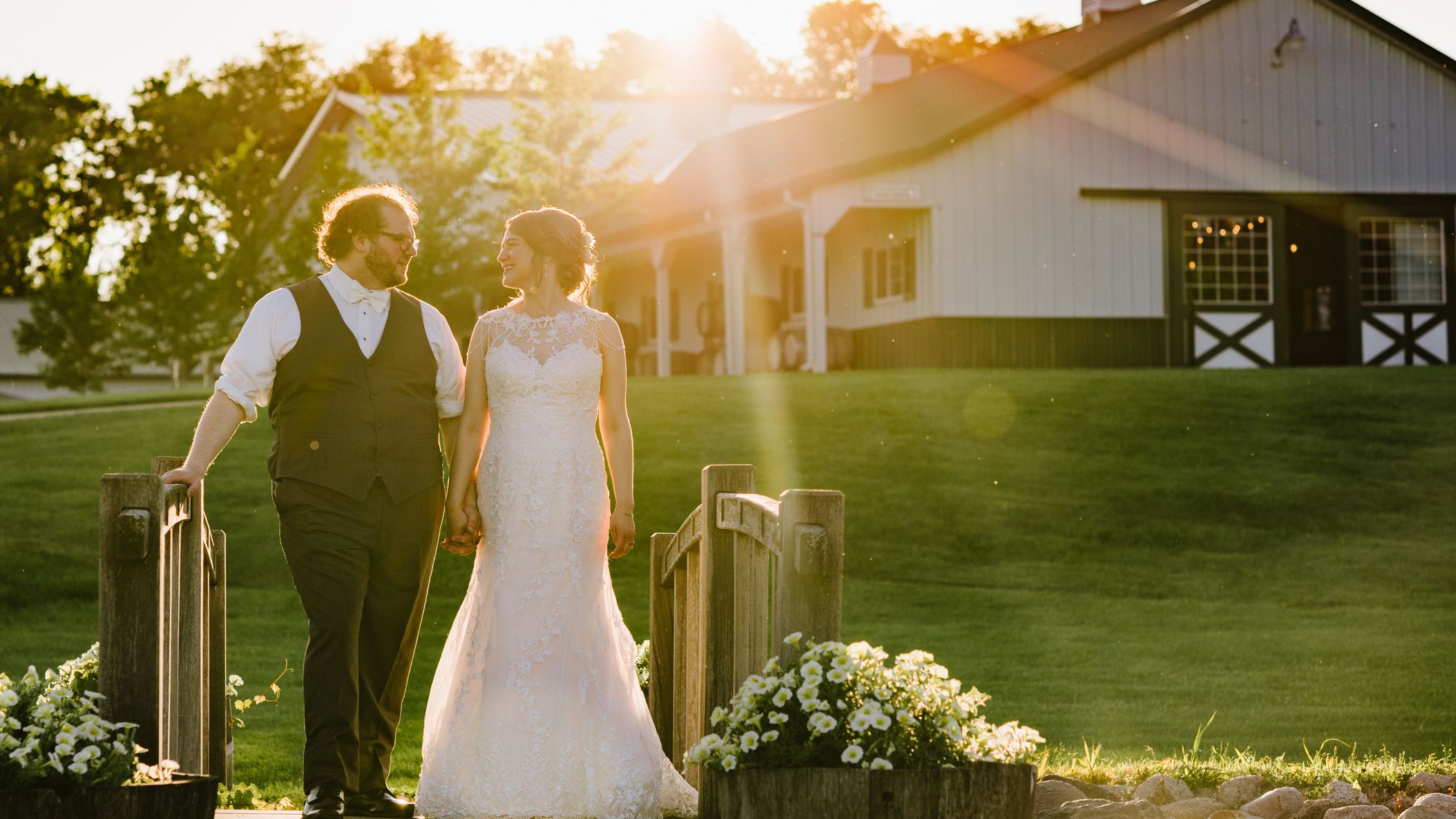 Minnesota_Bride/outdoorfeature/Kratzke Nelson Wedding-0407.jpg