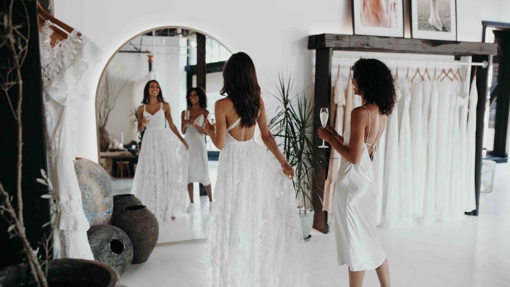 Seattle_Bride/GraceLovesLace/Grace_Loves_Lace_Seattle_20.jpg