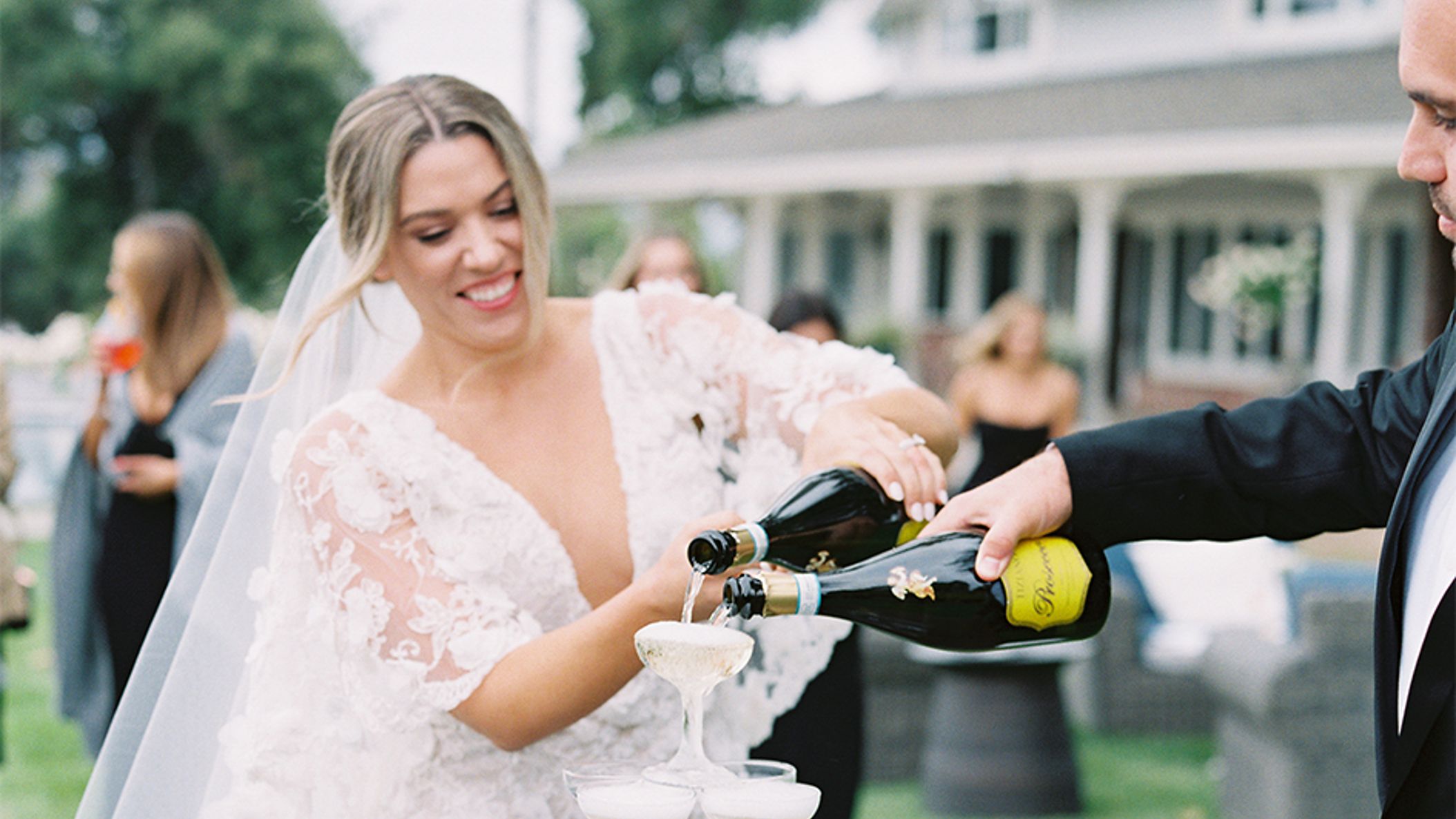 feeds/RyanTayRealWed/TR_Reception_007 copy.jpg