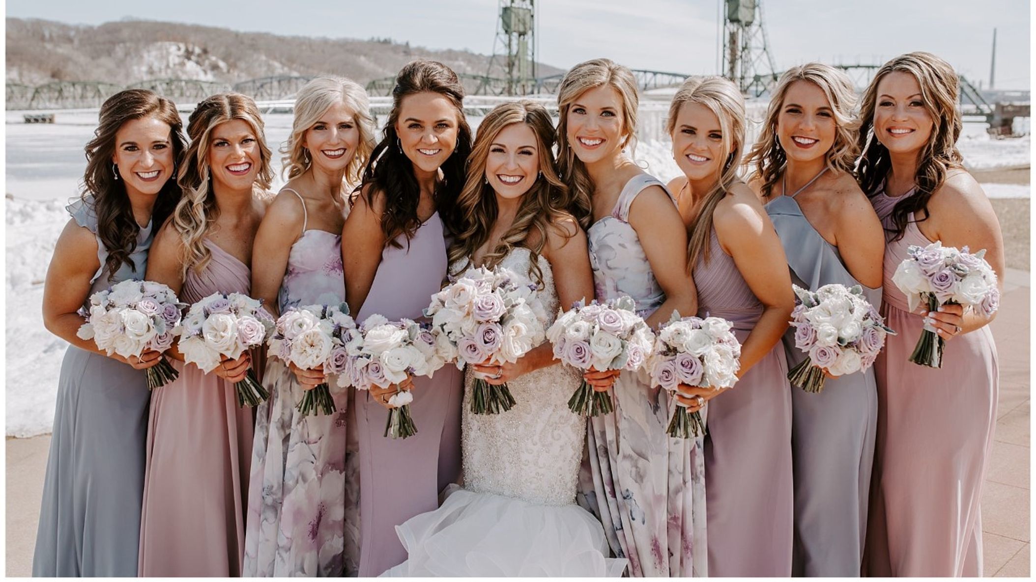 Minnesota_Bride/AprilPressOpp1/thumbnail_RAchelLynnPhotography.jpeg