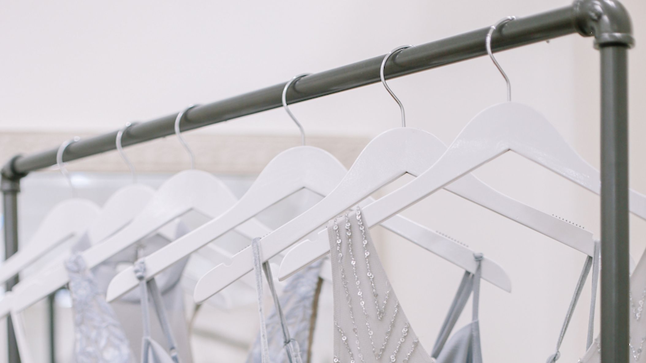 Oregon_Bride/AprilPressOpp1/BridesForaCause-BridesmaidsDresses-56.jpg