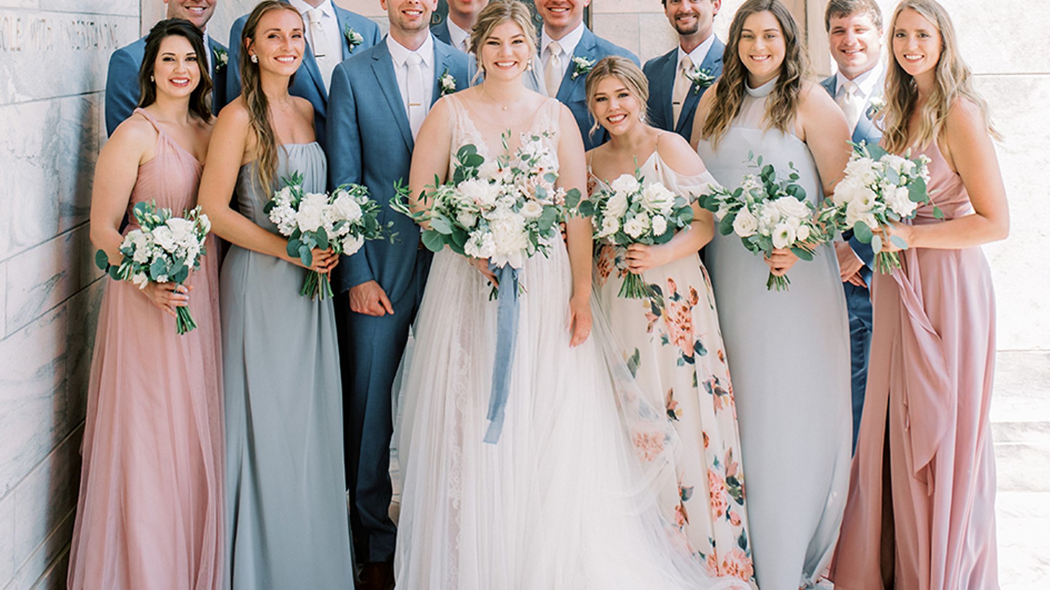 Nebraska_Bride/2021/Lauren_John/LaurenandJohnWedding-June62020-SamAremanPhoto-108889.jpg