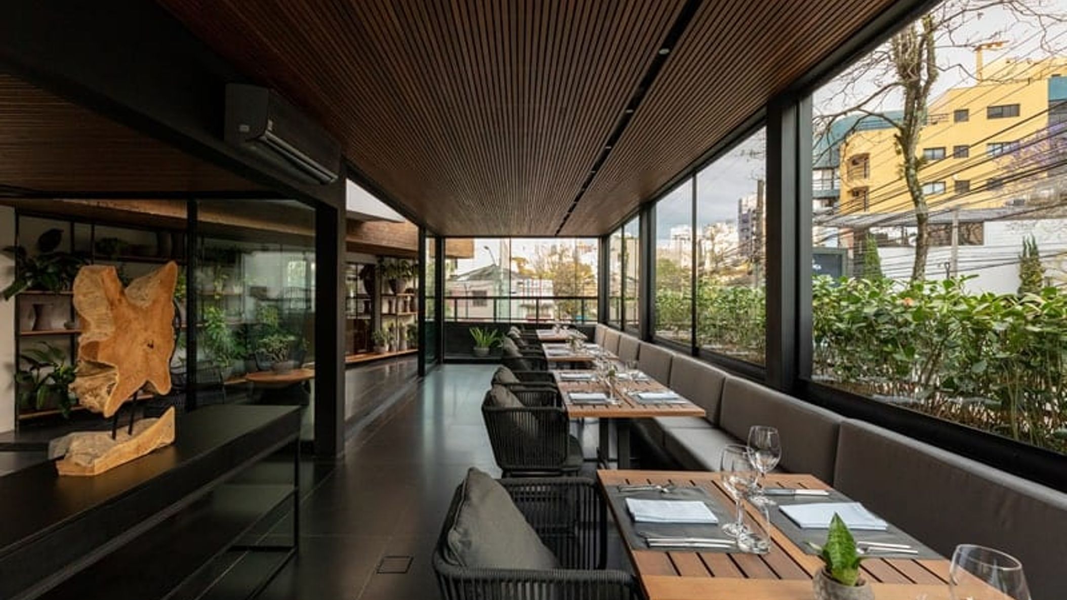 Honeymoons/nomade-restaurante-nomaa-hotel5.jpeg