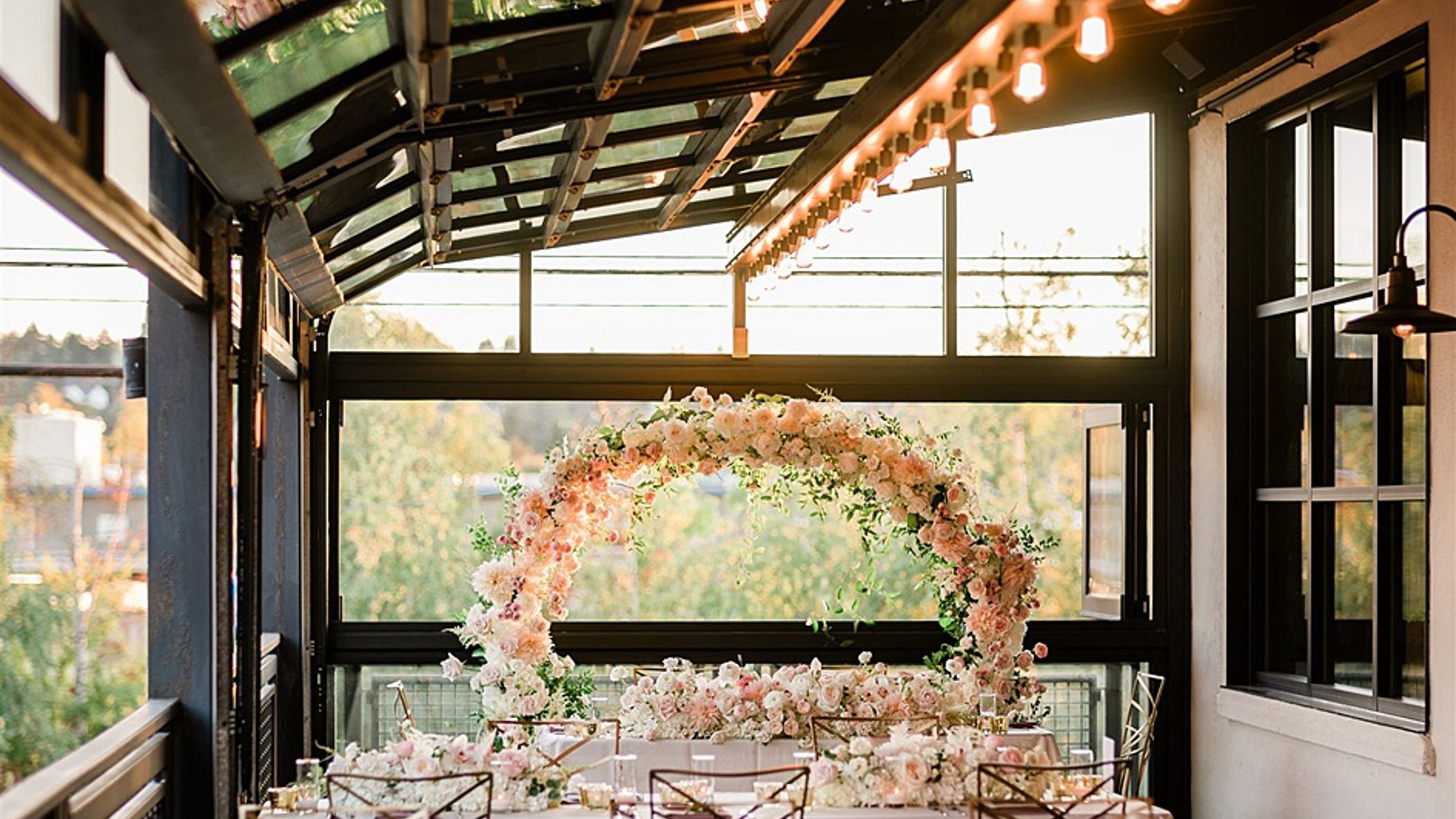 Seattle_Bride/Real_Weddings/Ellen_Christopher/2021-05-27_0006.jpg