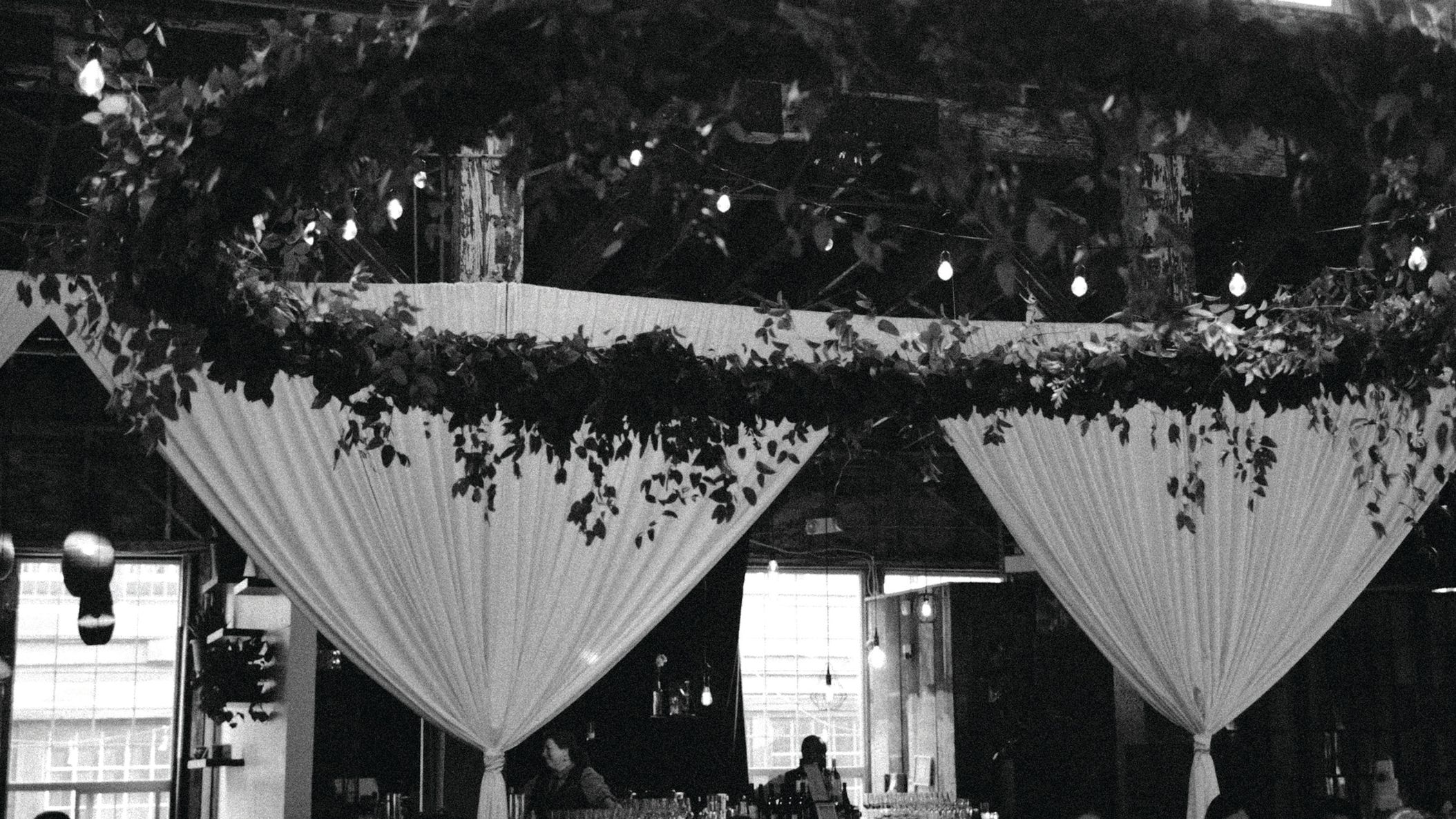 Seattle_Bride/Real_Weddings/Courtney_Jonathan/2021-05-28_0006.jpg