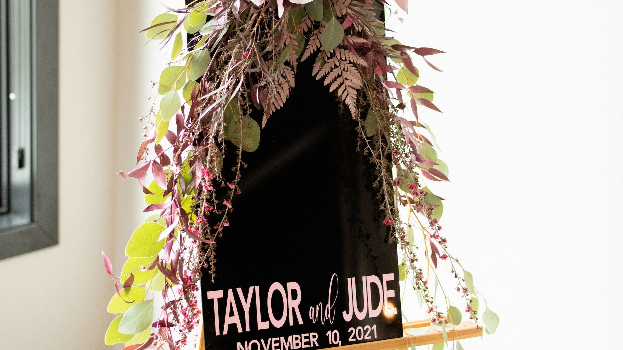 Minnesota_Bride/Pink_Skyroom/DSC_0276.jpg