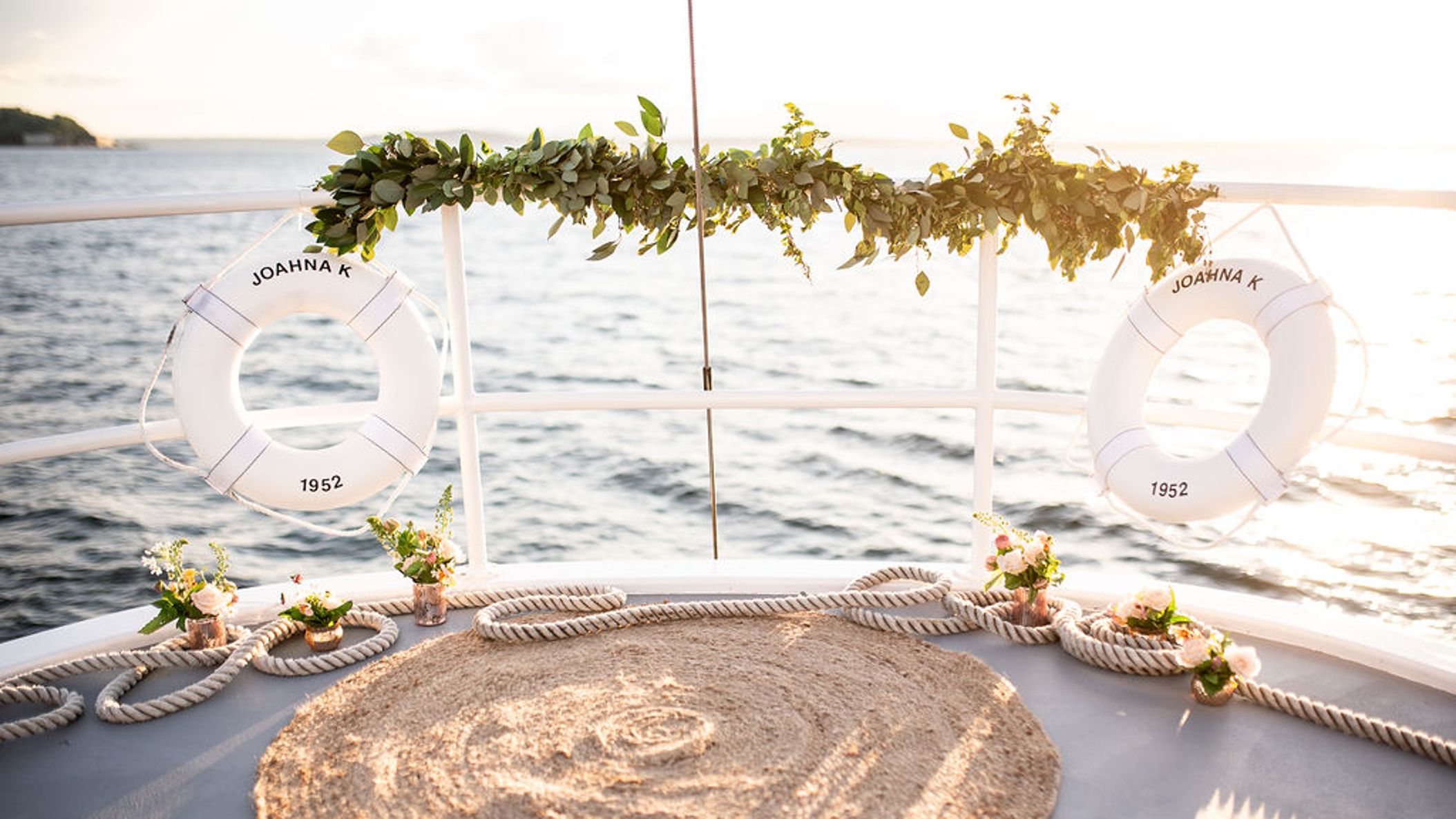 Seattle_Bride/yacht_elopement/NickHanyokImaging-58.jpg
