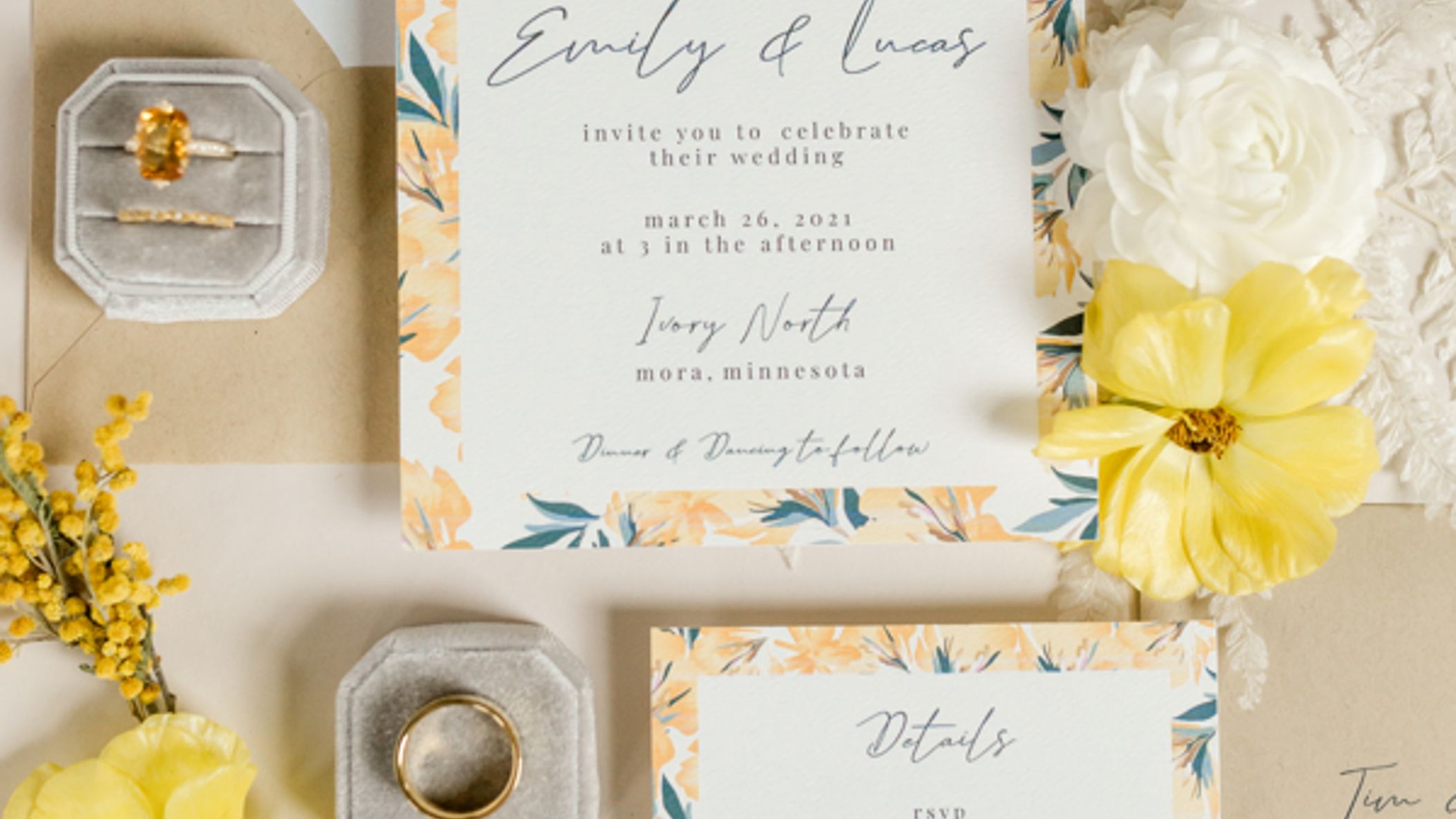 Minnesota_Bride/yellowshoot/Ivory-north-co-wedding-photographer-alexandra-robyn-photo-yellow-theme-497.jpg