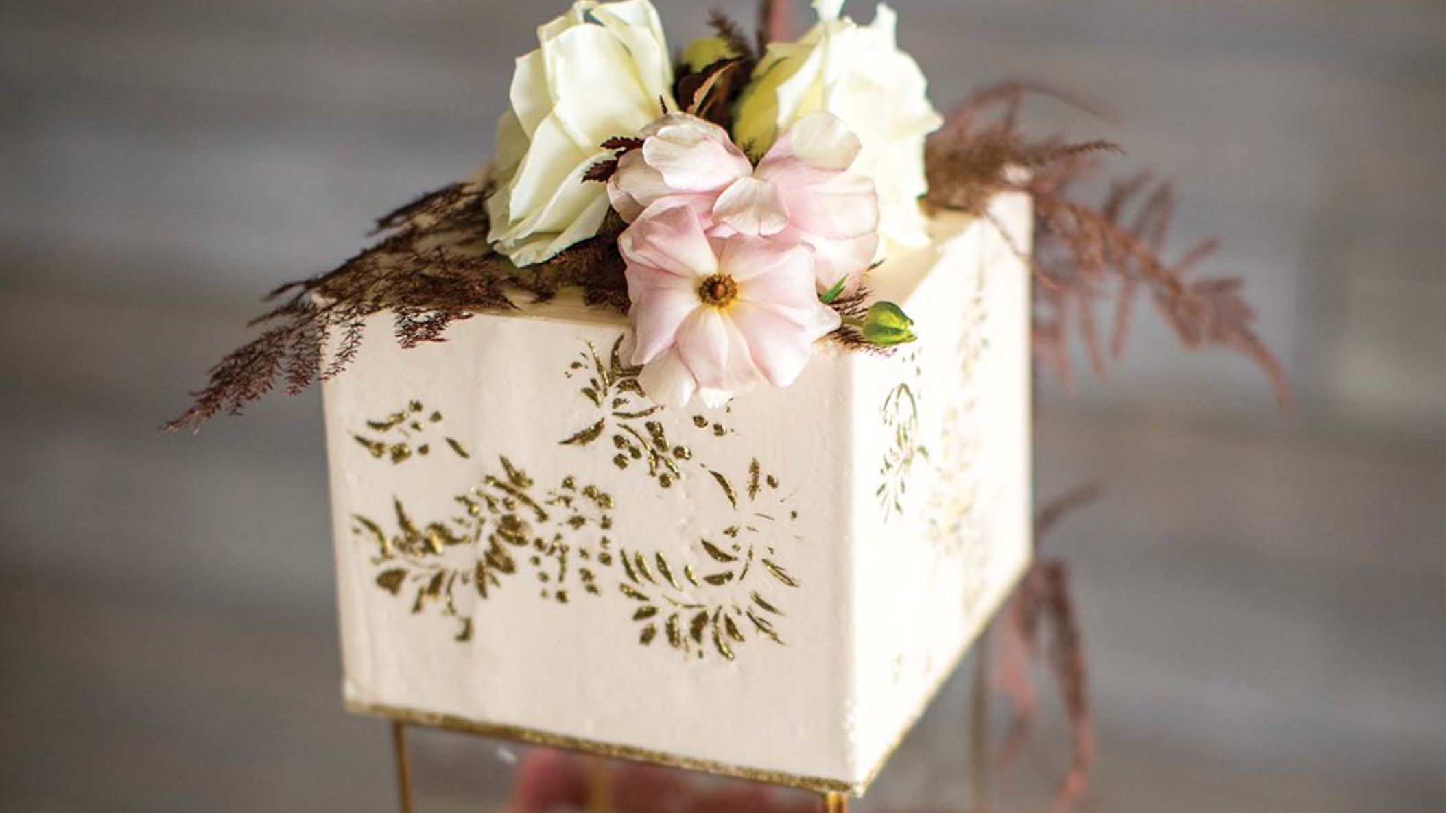 Minnesota_Bride/2021/cakes/2021-08-11_0002.jpg