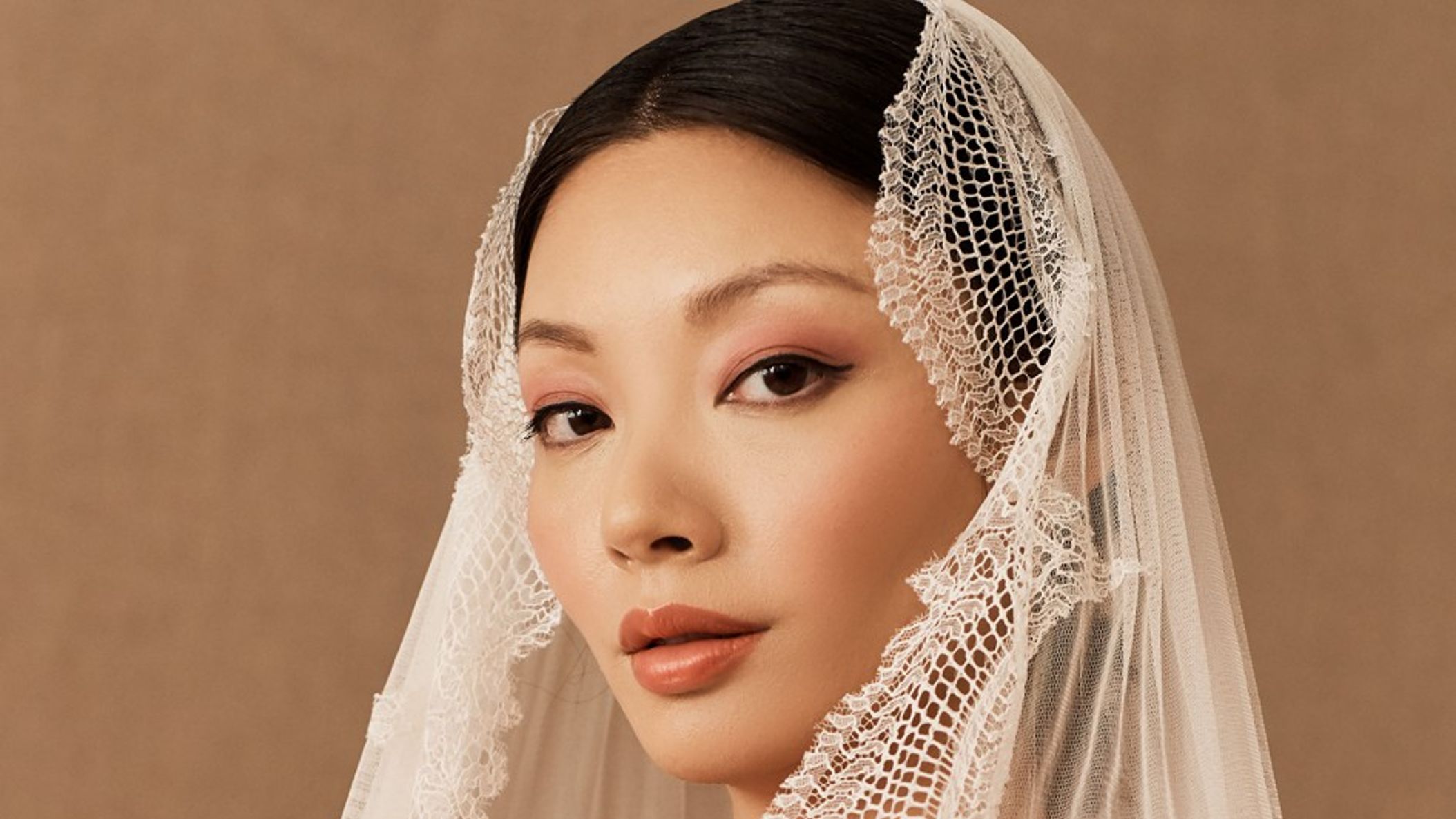 Oregon_Bride/2021/veils/2021-08-19_0100.jpg