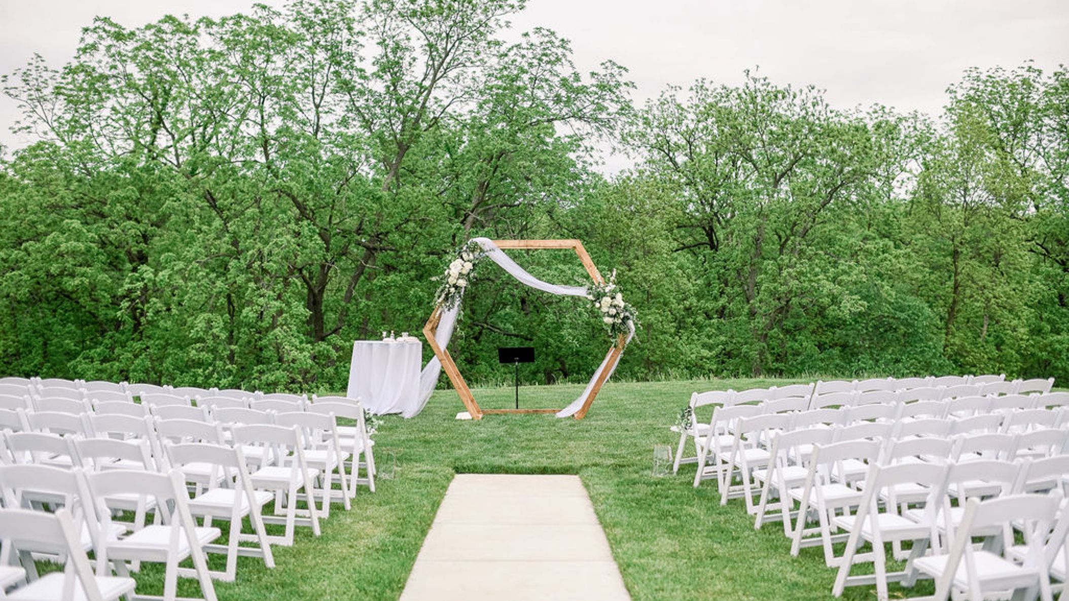 Wisconsin_Bride/kelsey_sam_eloise/Details-040.jpg
