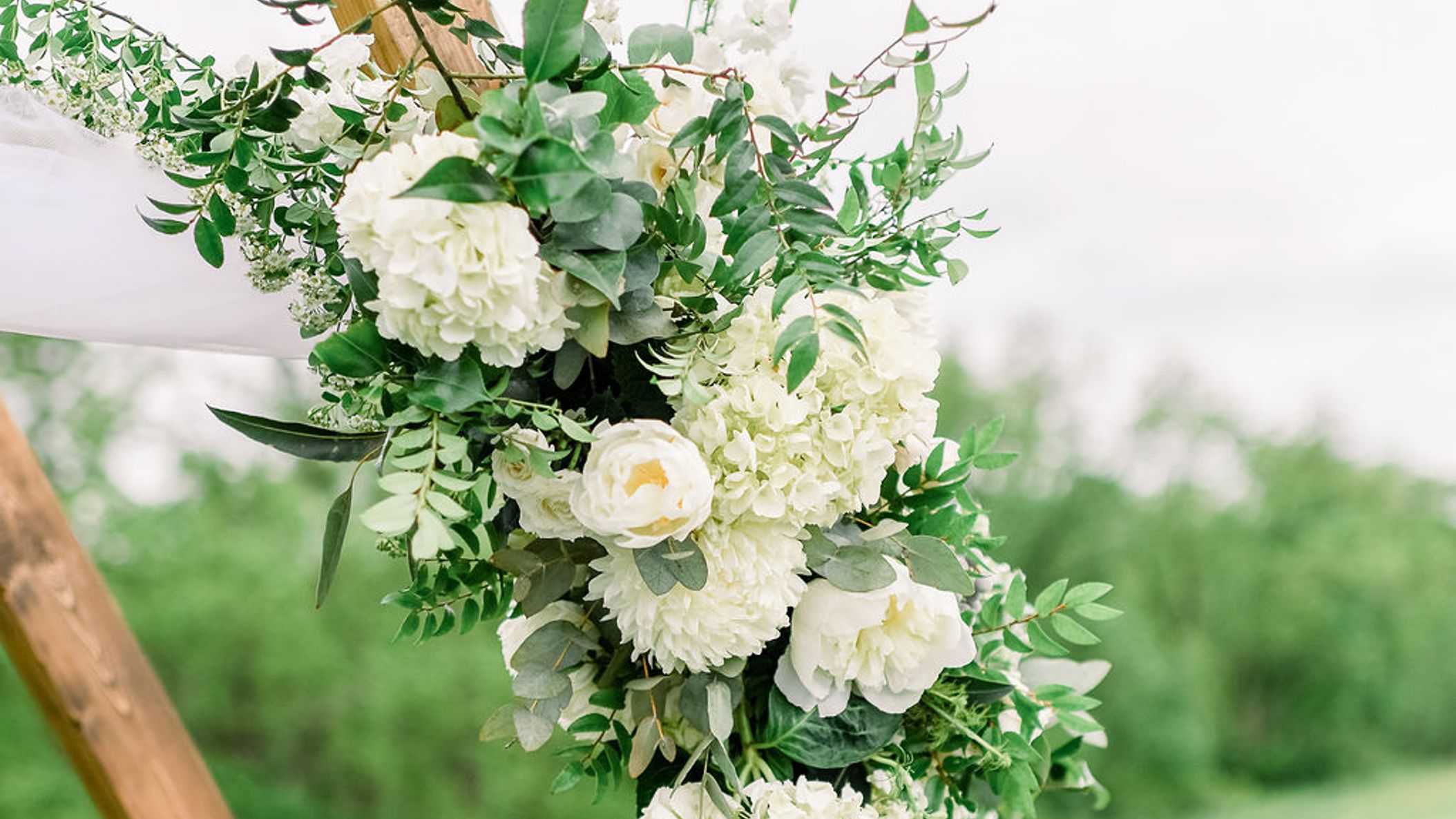 Wisconsin_Bride/kelsey_sam_eloise/Details-043.jpg