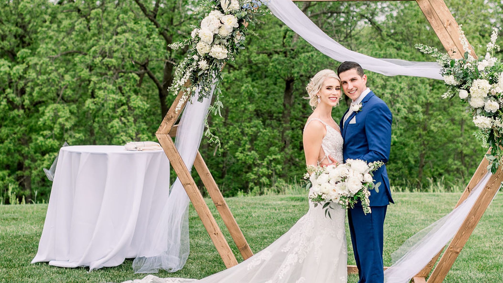 Wisconsin_Bride/kelsey_sam_eloise/BrideGroom-063.jpg