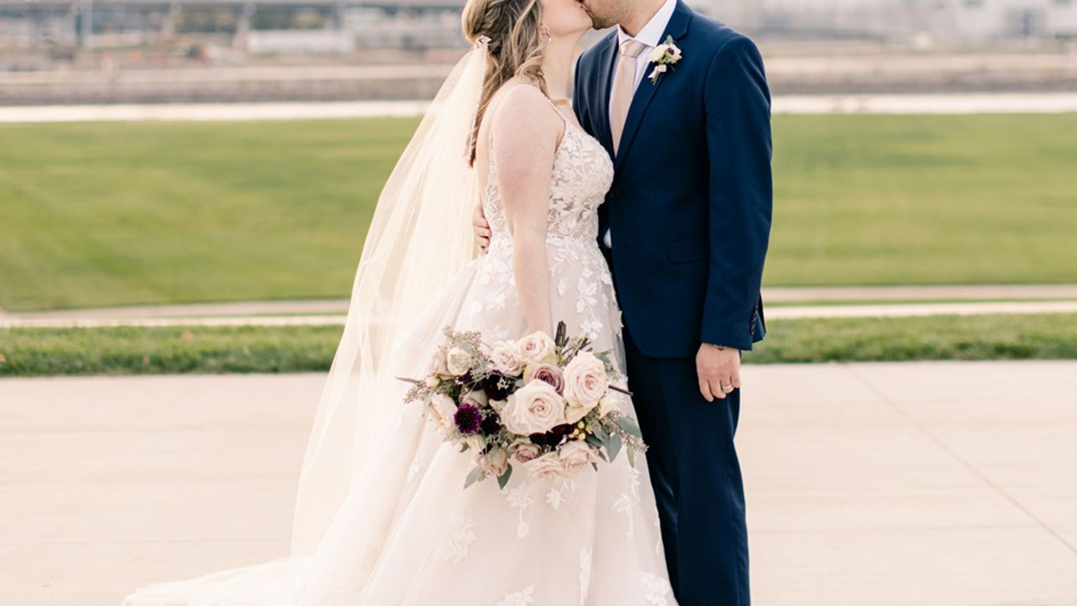 Nebraska_Bride/johnnyrealwed/2021-08-24_0134.jpg