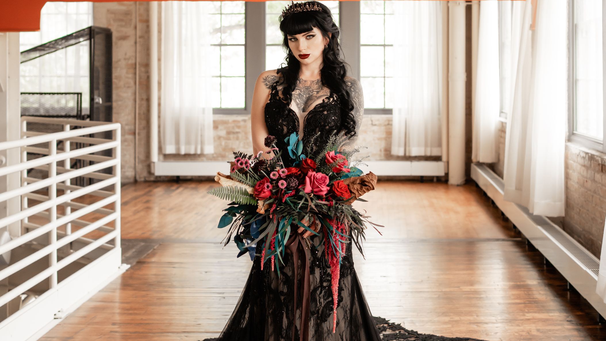 Minnesota_Bride/gothicstyledshoot/2.jpg