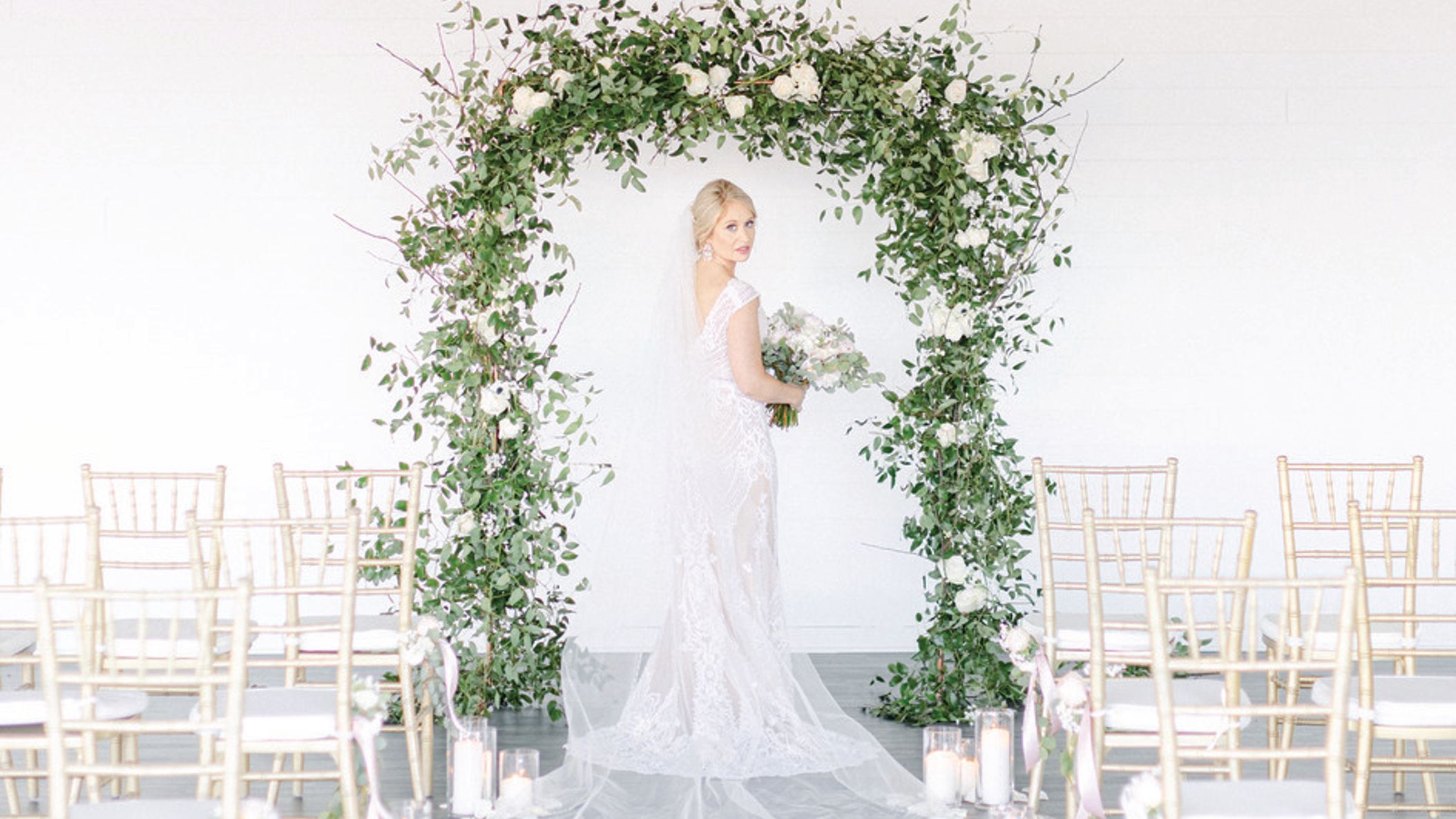 Nebraska_Bride/lighterthanair/DistrictLoft-Styled-Shoot-198.jpg