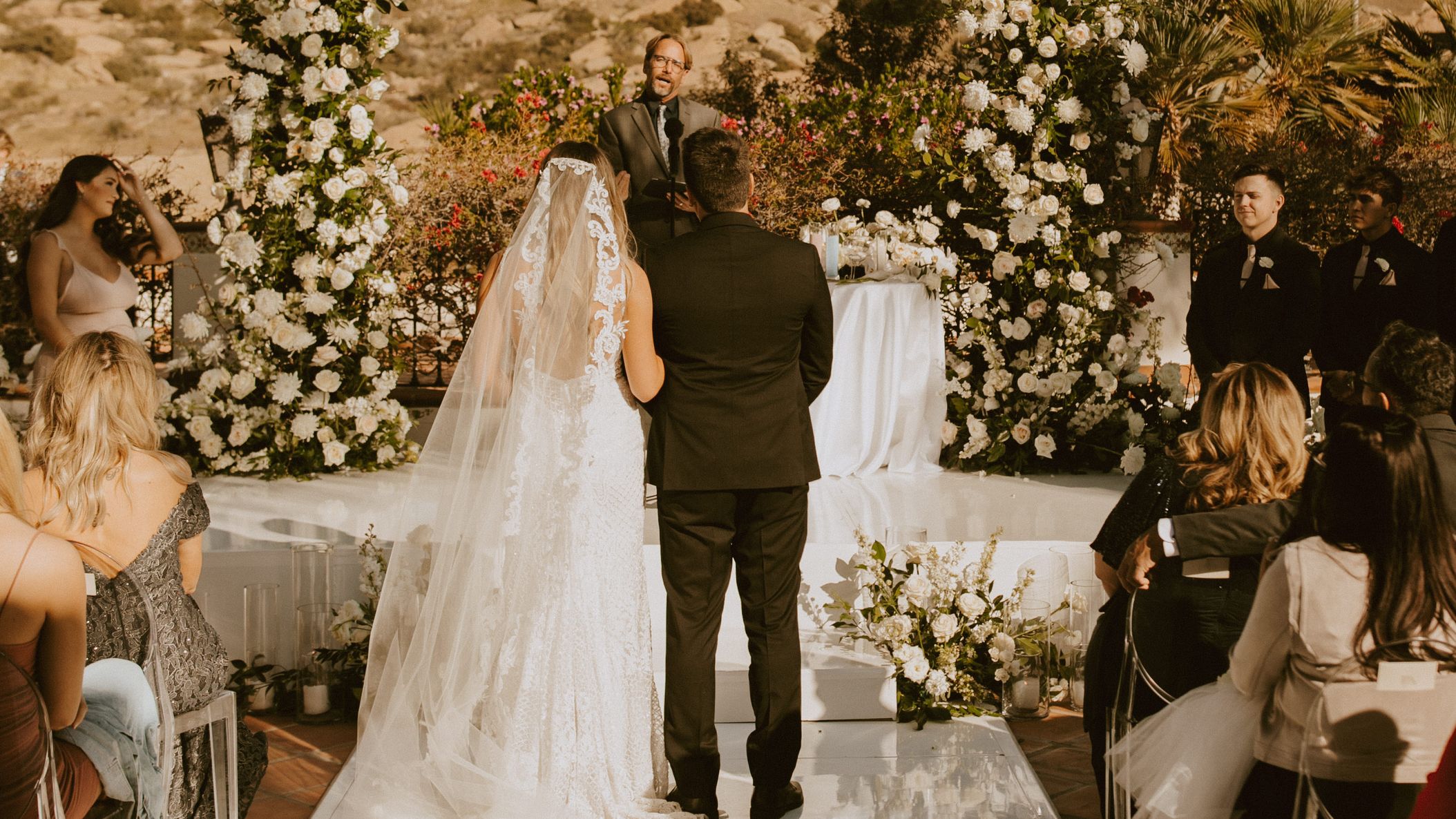 CWD/madisonquentynrealwed/HummingBirdNest-MadisonQuentyn-BebaVowels-6F1A7623.jpg