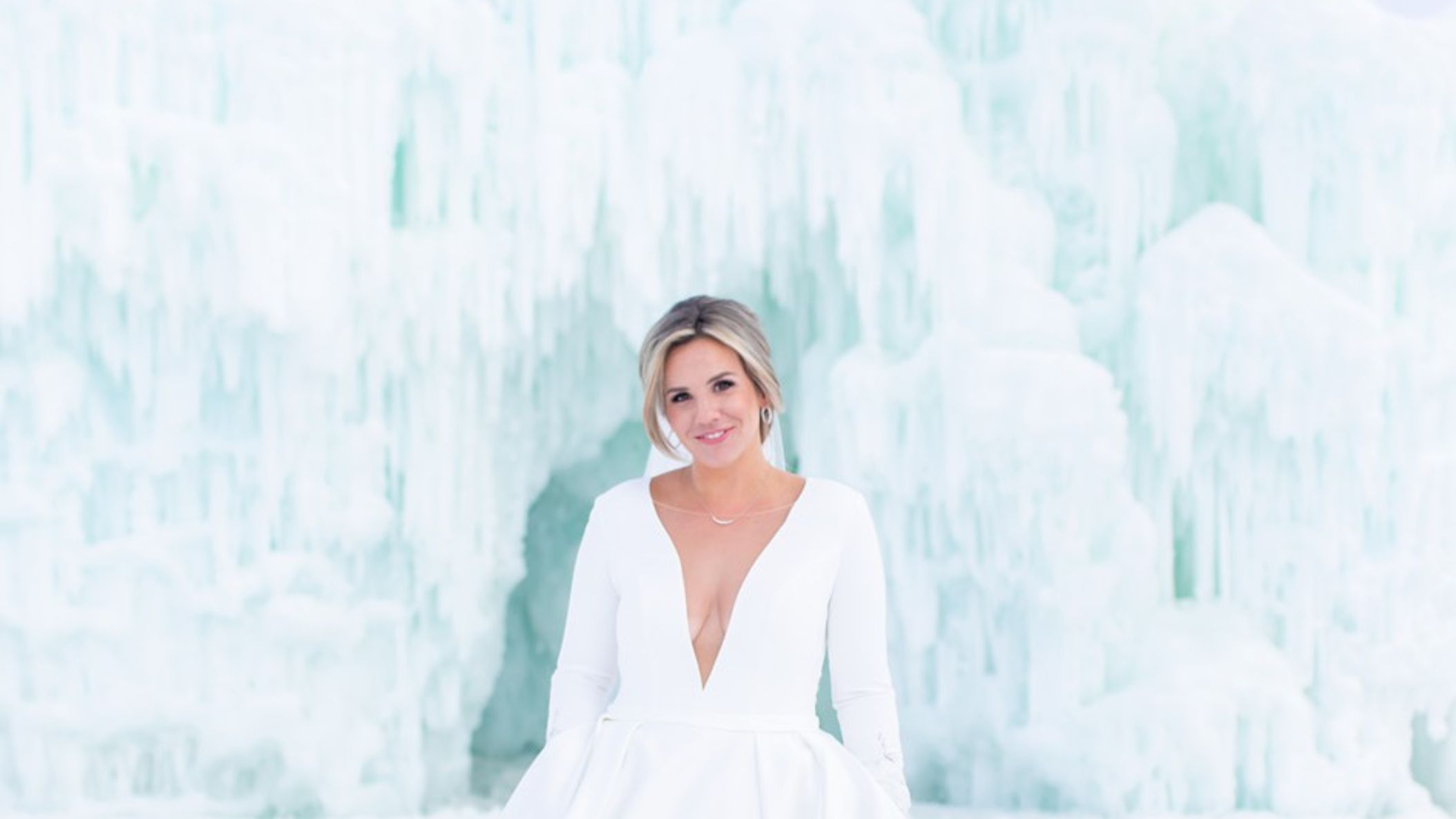 Wisconsin_Bride/IceCastles/2021-11-30_0010.jpg
