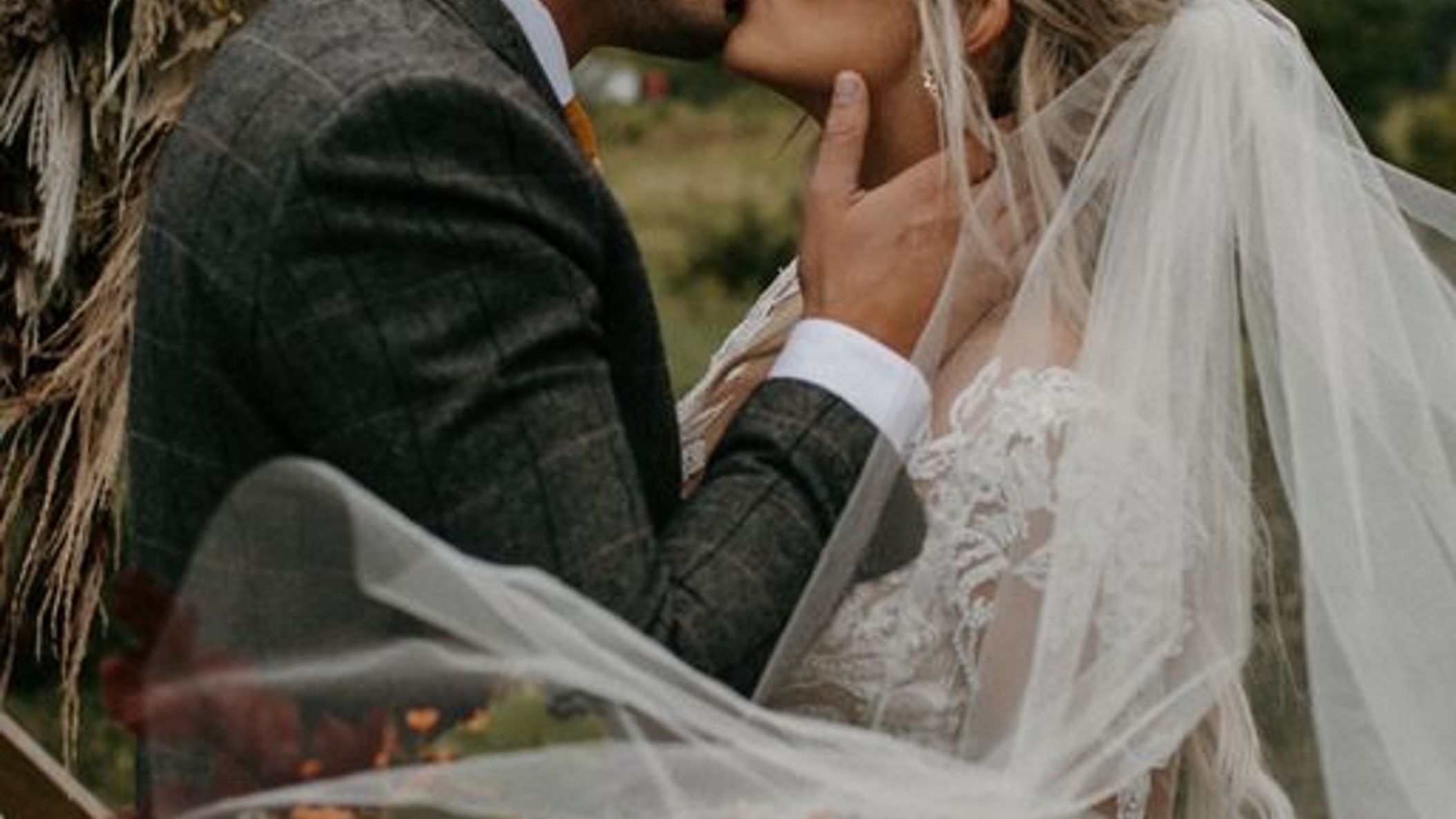 Minnesota_Bride/samantharealwed/Qy3Zd-Uw.jpeg
