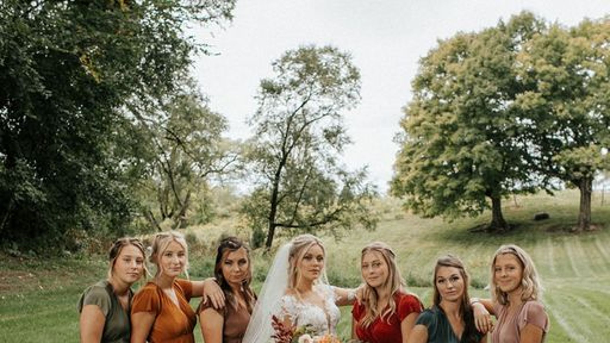 Minnesota_Bride/samantharealwed/Y7Q6aovQ.jpeg