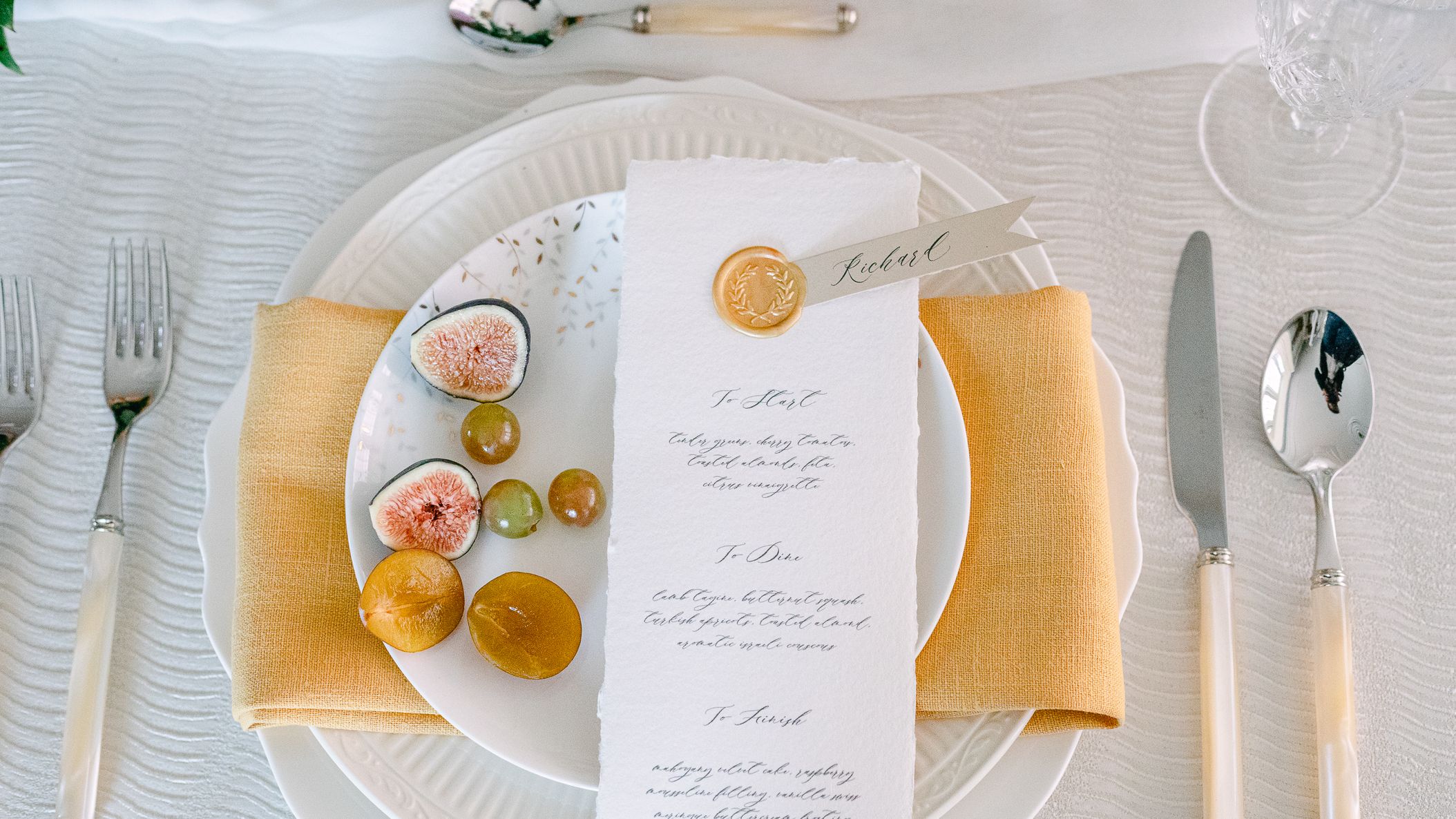 Seattle_Bride/SS2022/Real_Weddings/Fahren_Ernest/Lairmont-Manor-WA-2021-Portland-Oregon-Wedding-Photographer-Chantal-Sokhorn-Photography-2021-123.jpg