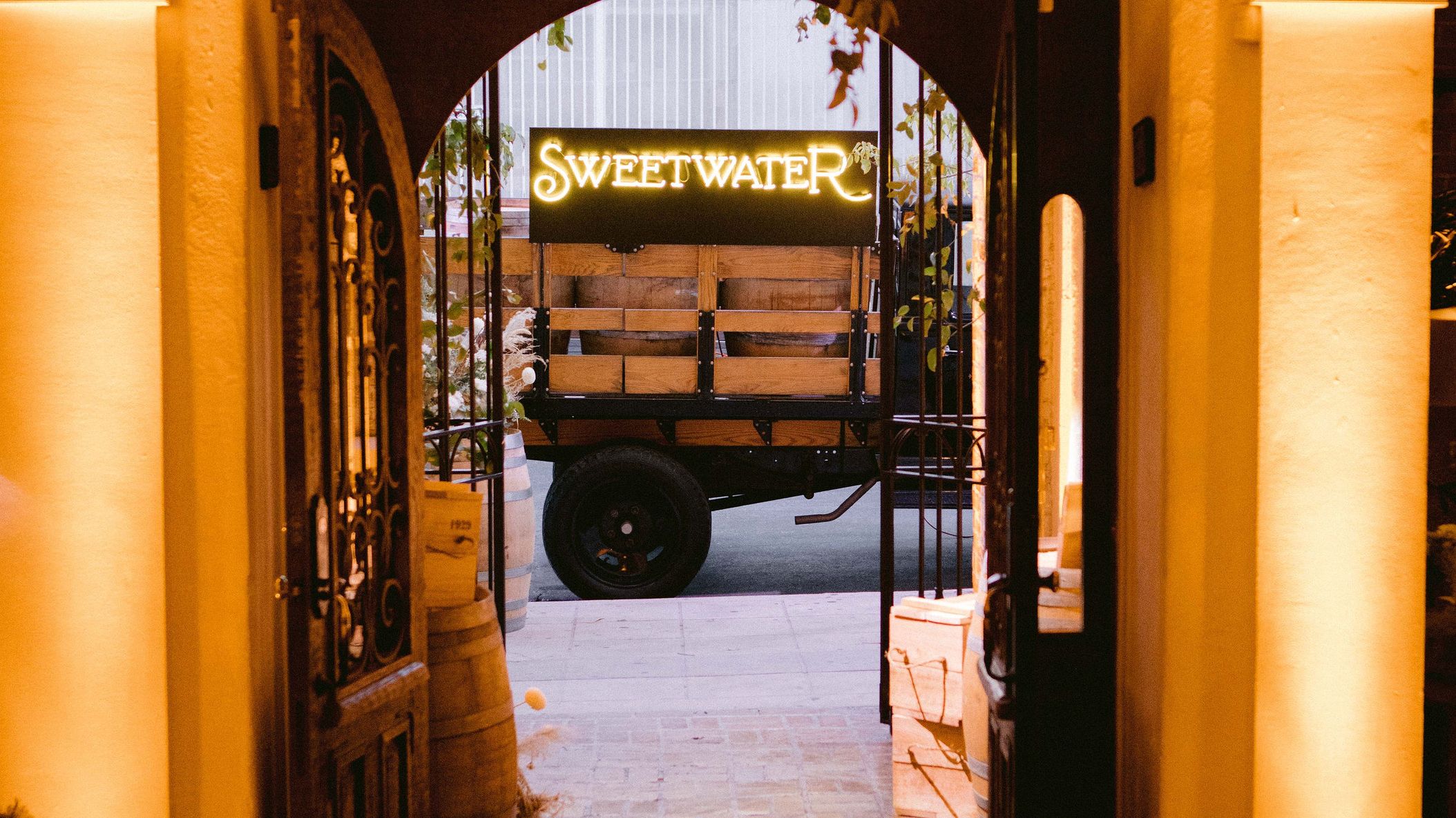 CWD/Sweetwater/101321_sweetwater_launchparty(100of253).jpg