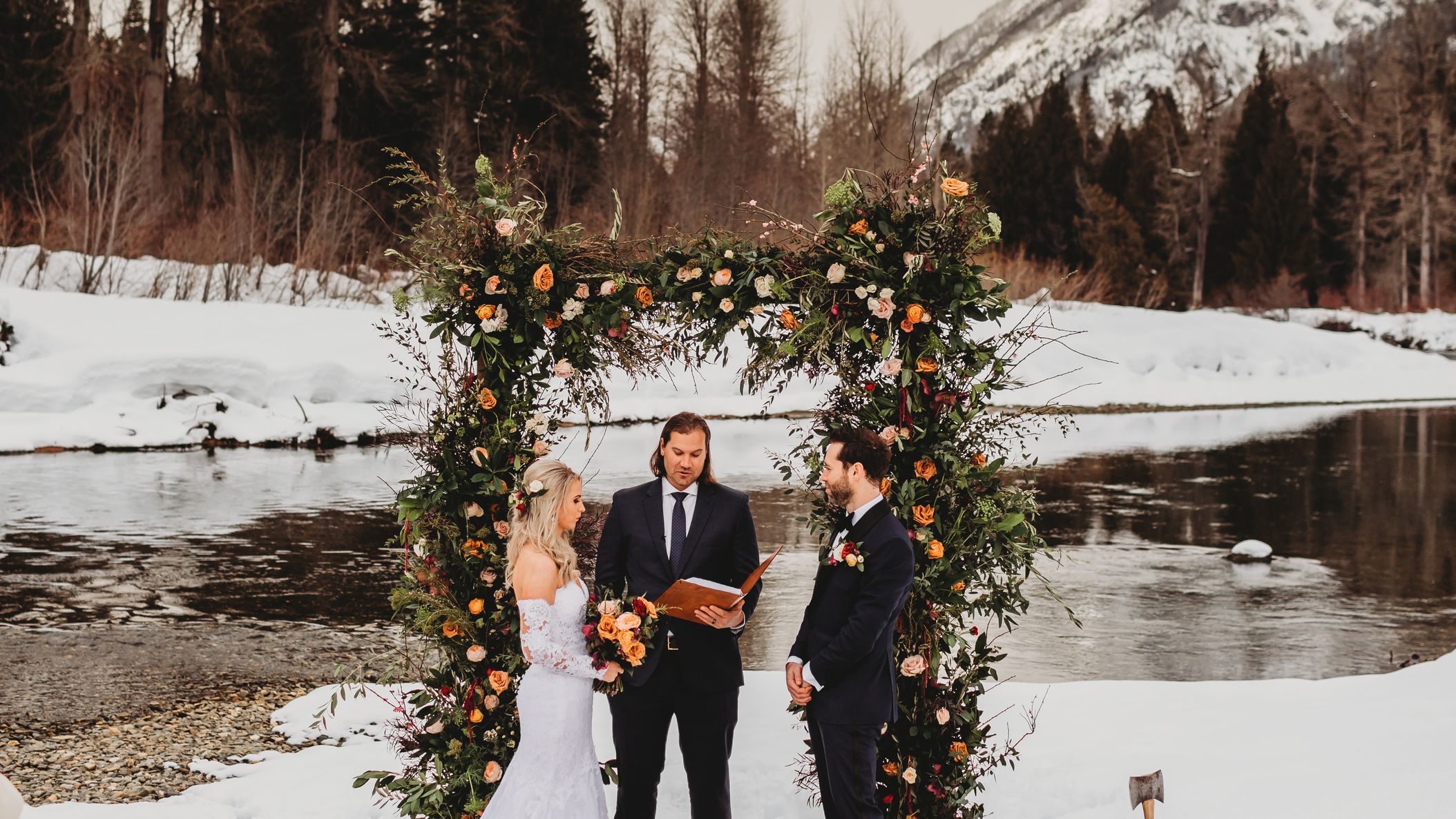 Seattle_Bride/beccapatrickrealwed/Wedding-499.jpg