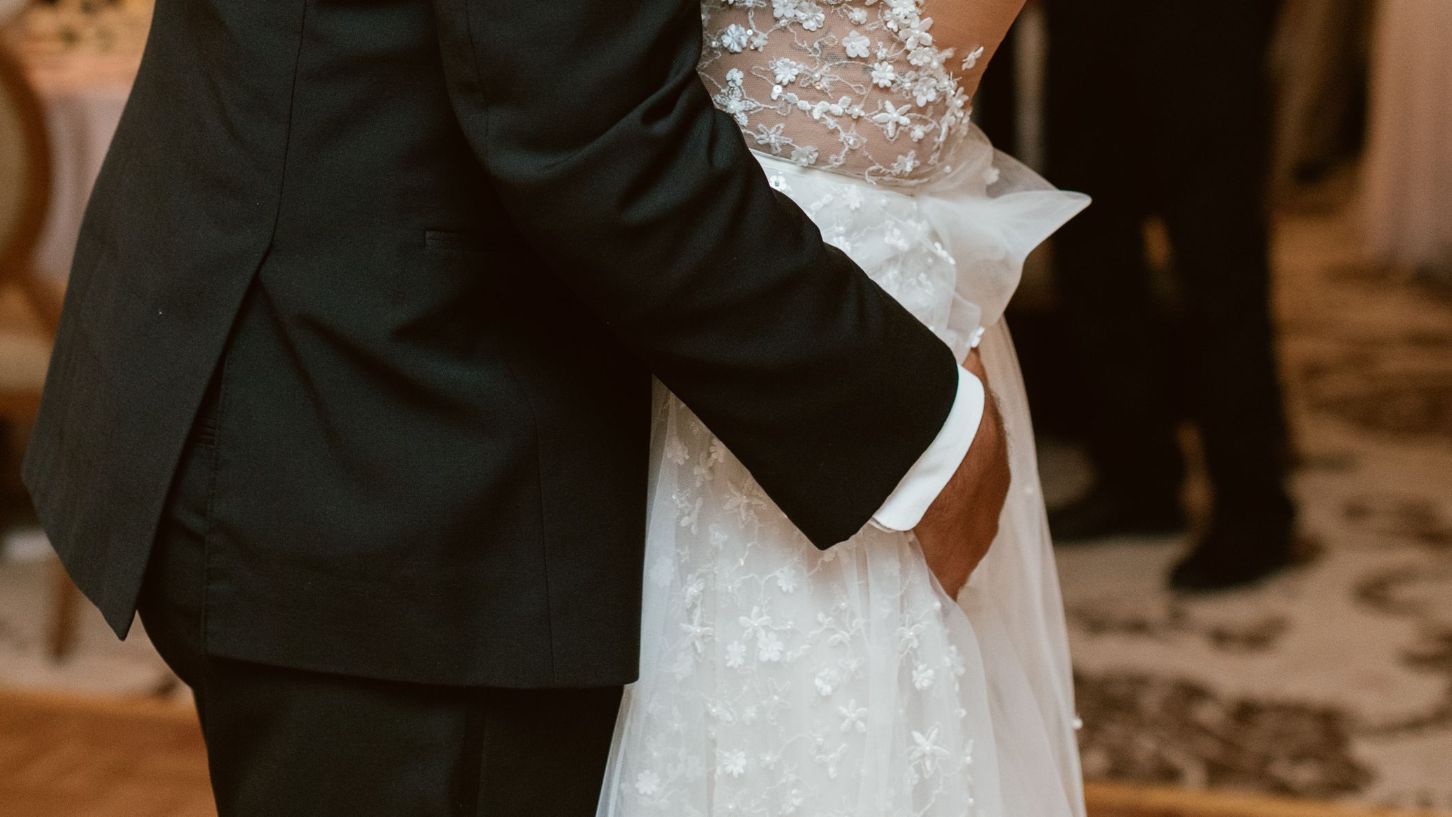CWD/kendalltimrealwed/sneakpeeks-3287.jpg