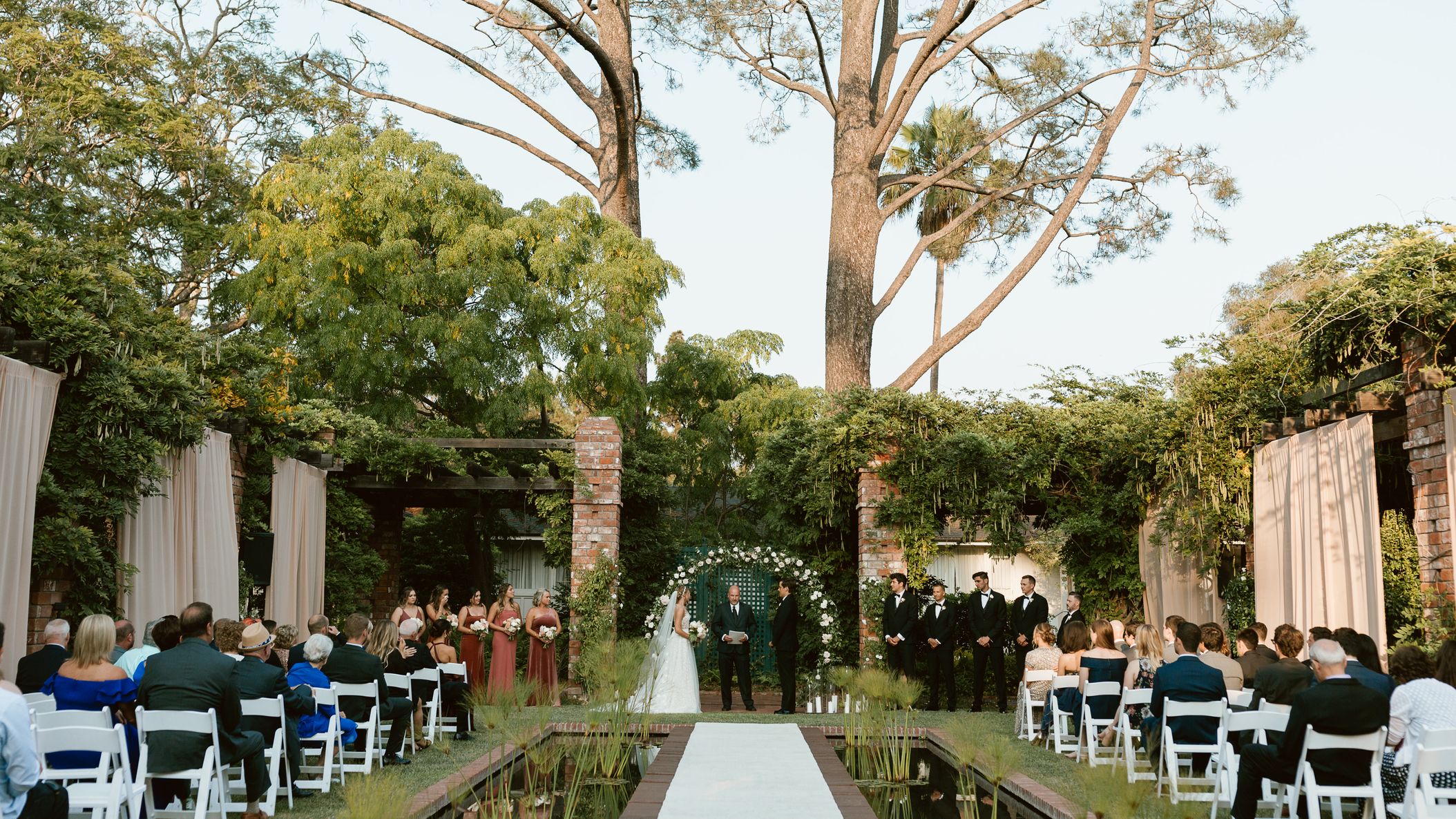 CWD/kendalltimrealwed/sneakpeeks-3824.jpg