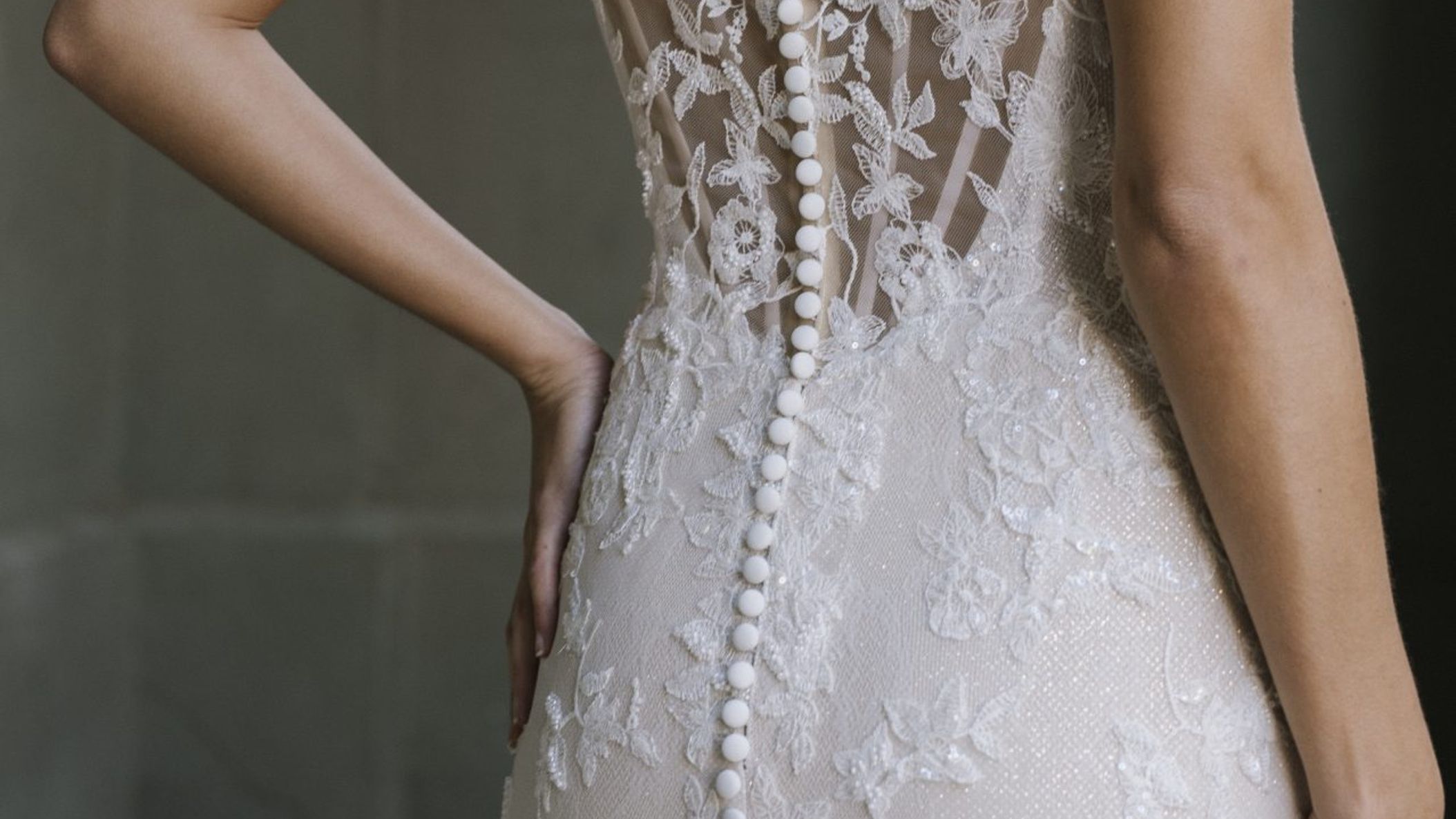 Nebraska_Bride/ellynnebridalfeature/1389-A8-Influencer-S21-ML-1278x1920.jpg
