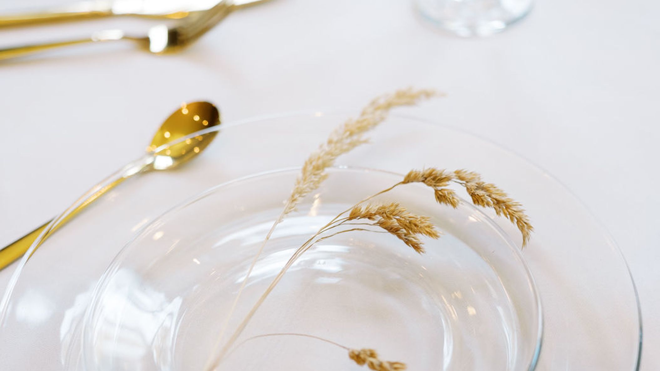 Seattle_Bride/SS2022/UrbanGarden/Urban-Garden-Wedding-Inspiration-008.jpg