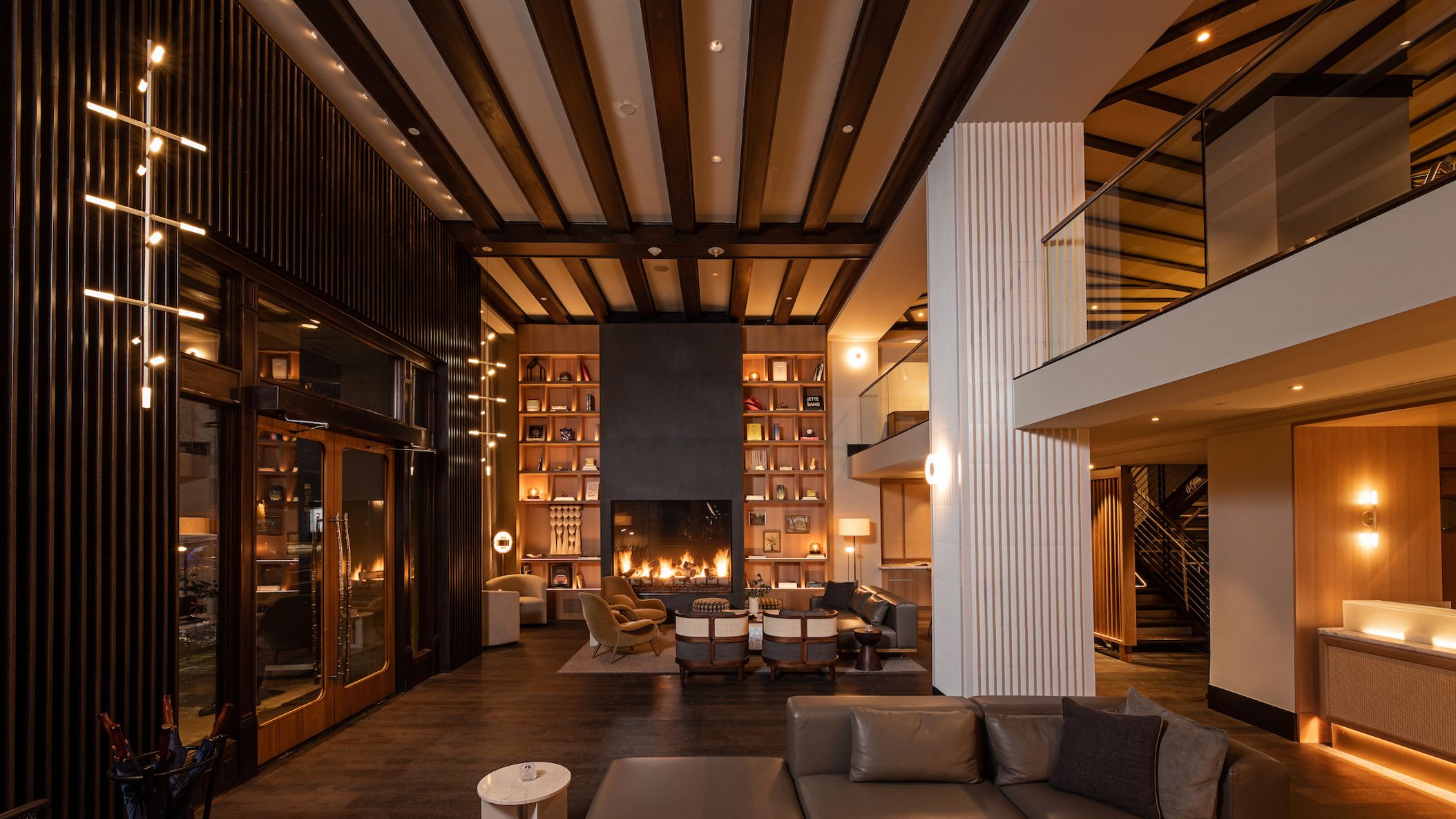 Seattle_Bride/HotelAndra/Andra2316- Full Lobby .jpg