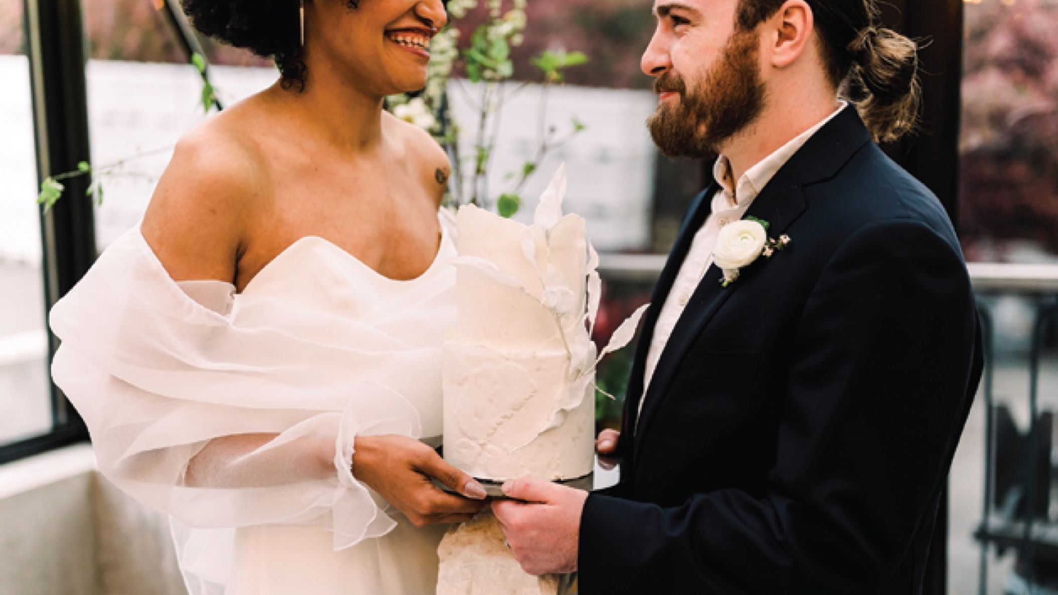 Seattle_Bride/letthelightibn/Screen Shot 2022-03-01 at 5.39.19 PM.jpeg