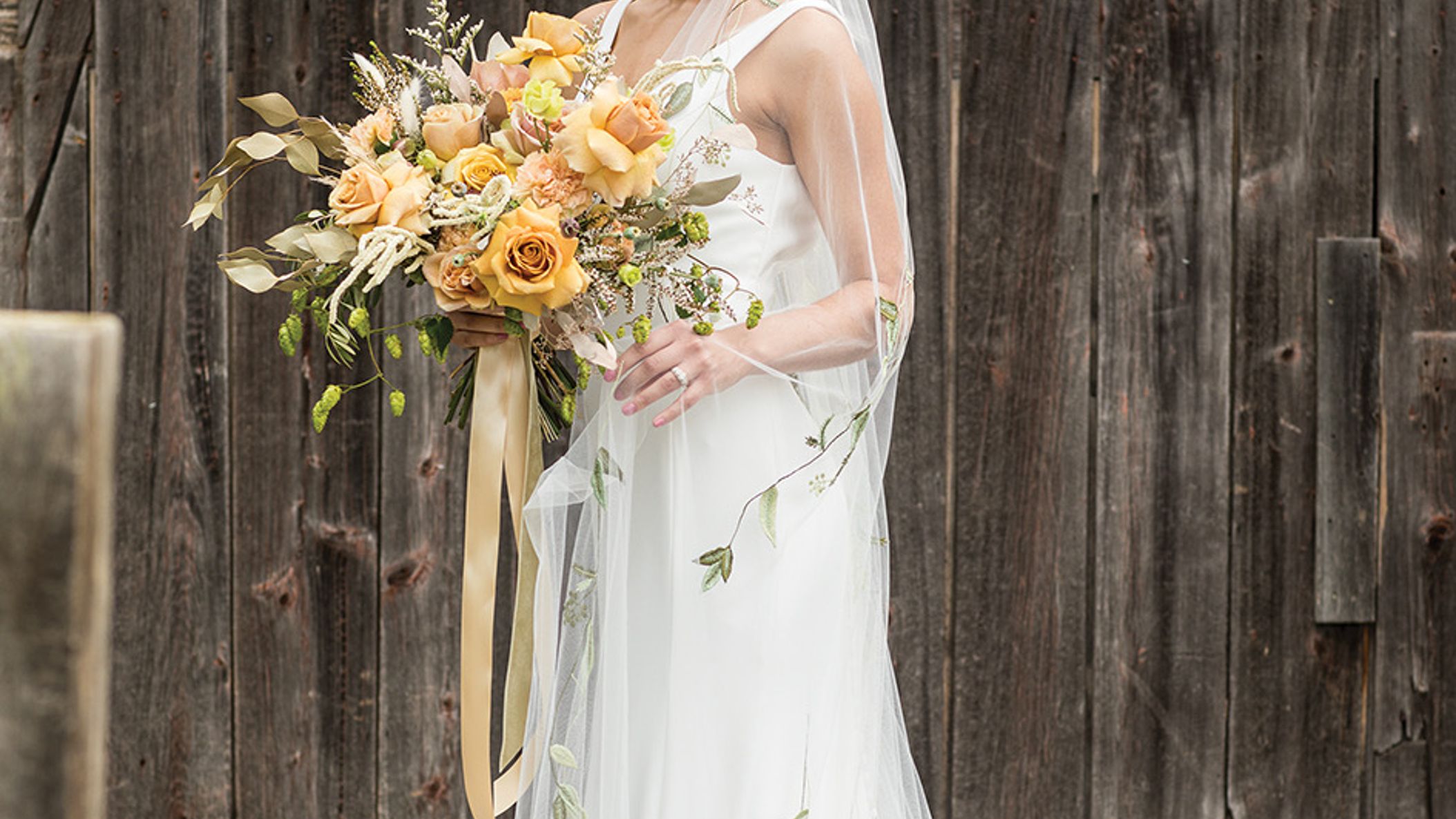 Wisconsin_Bride/greengrassgrows/flowers_WIB_SS2201.jpeg