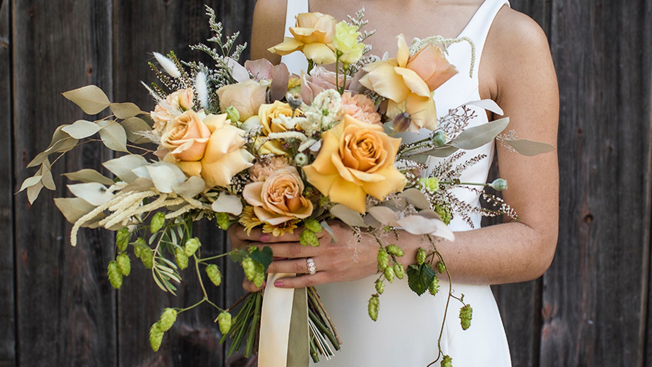 Wisconsin_Bride/greengrassgrows/flowers_WIB_SS2202.jpeg