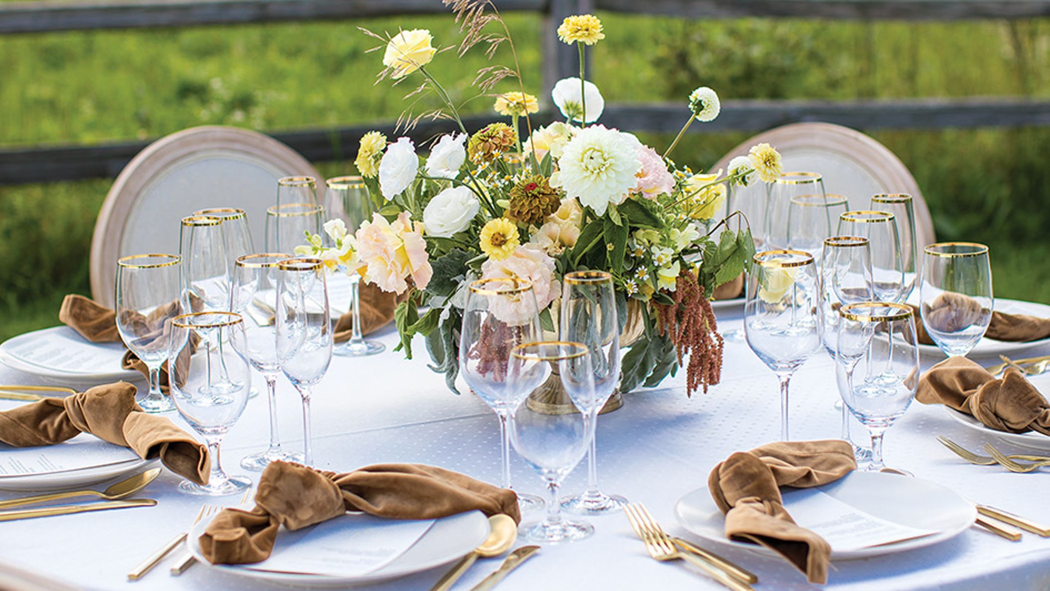 Wisconsin_Bride/greengrassgrows/flowers_WIB_SS2206.jpeg
