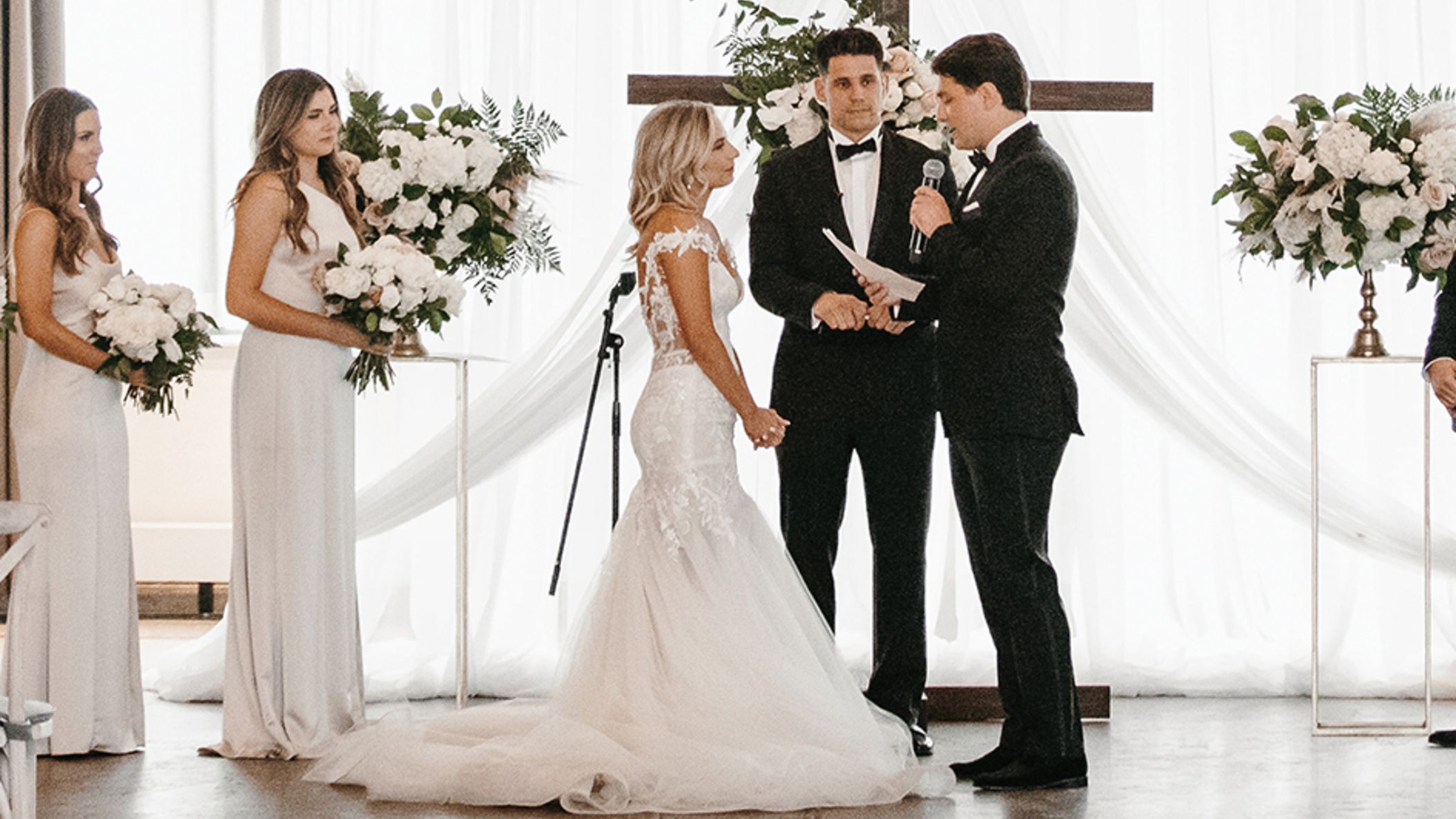 Minnesota_Bride/wedding20/jay e_MNB_22SS01.jpg