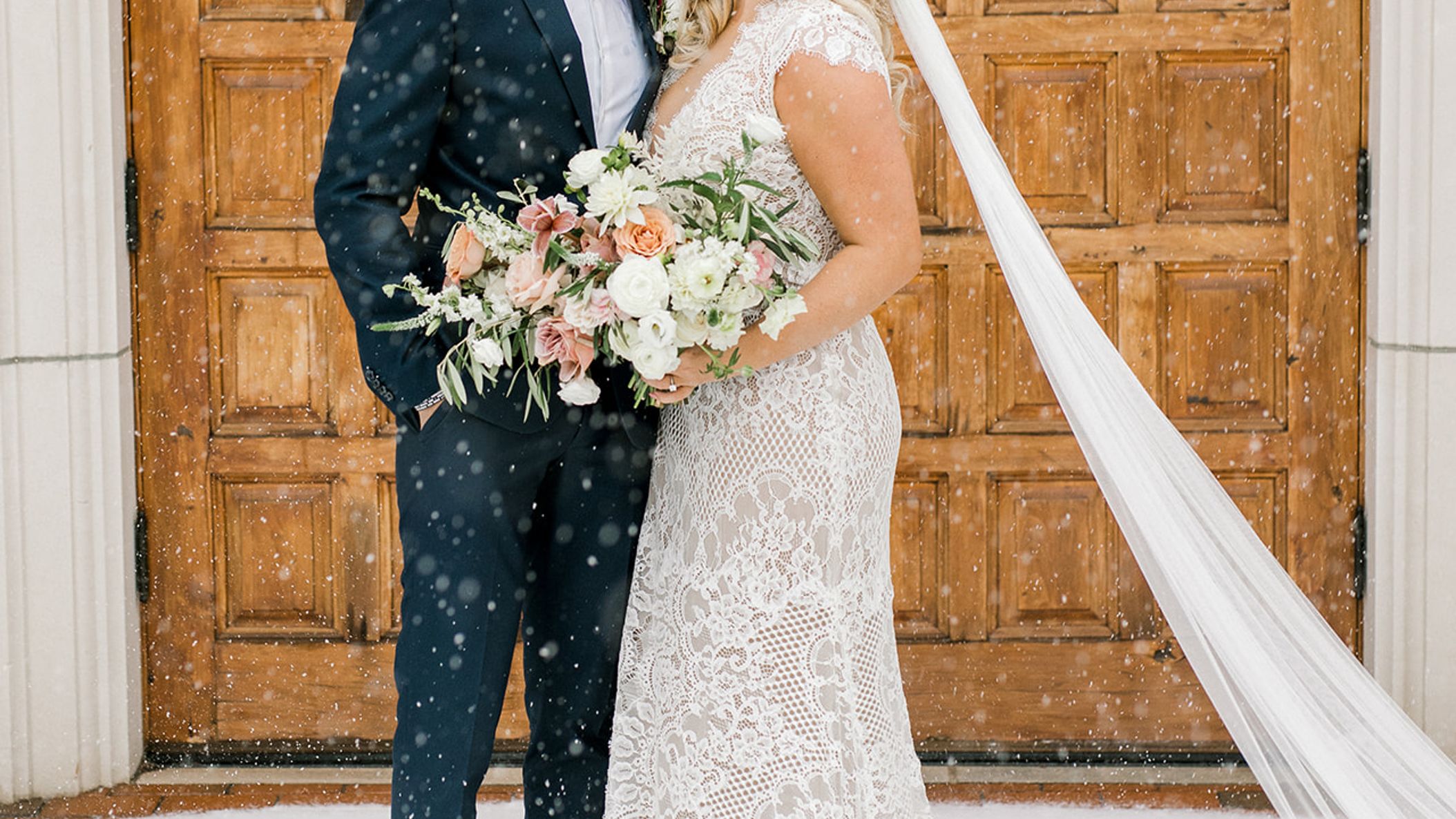 EnchantedBarn/tonyandbrookerealwed/brooketonywedding-384.jpg