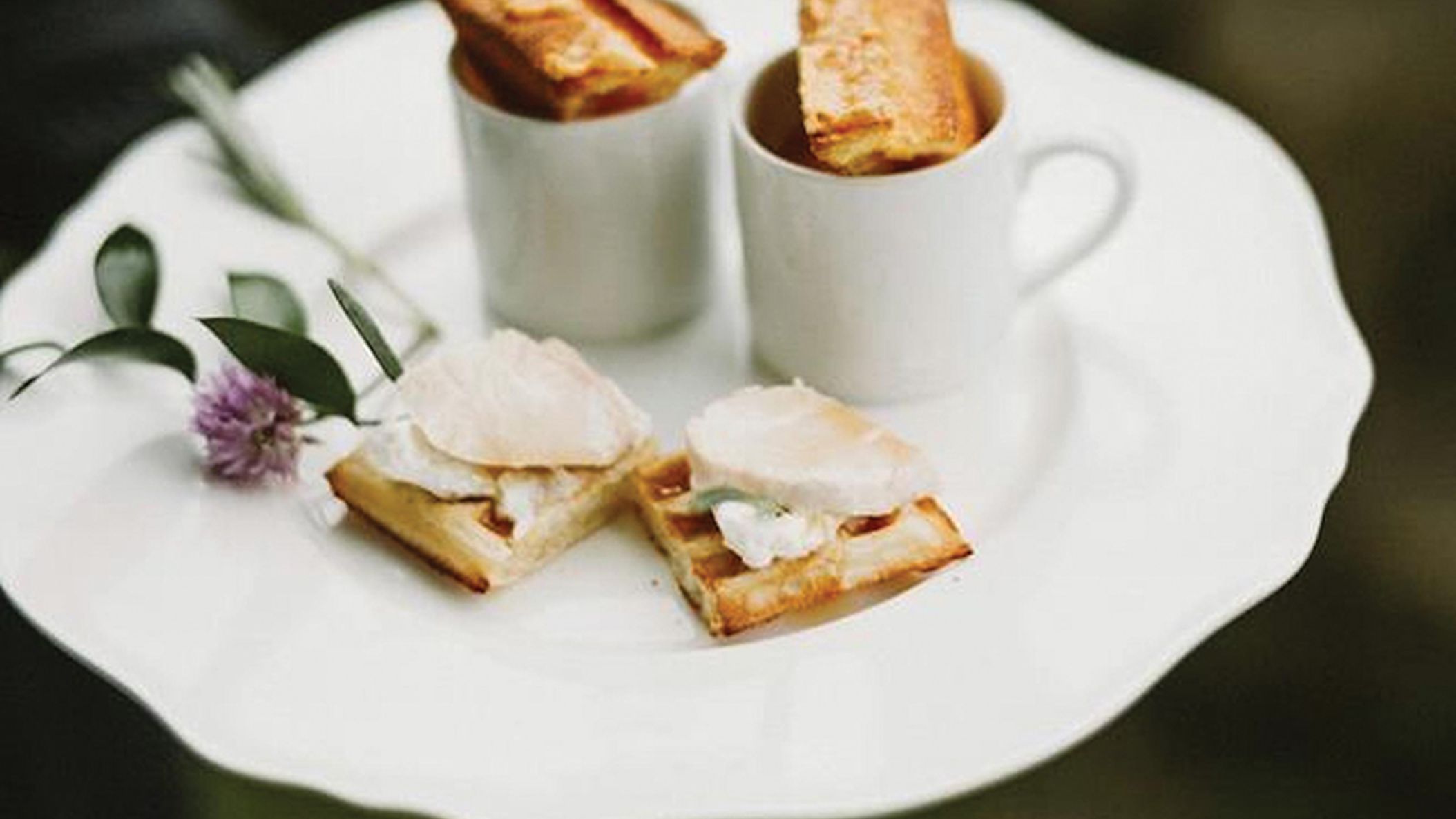 Seattle_Bride/bitetoremember/catering_seb_ss2205.jpg