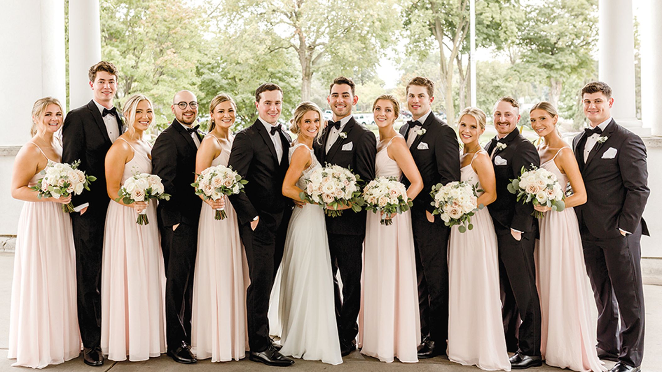 Minnesota_Bride/jessicaanthonyrealwed/nweds_MNB_22SS03.jpg