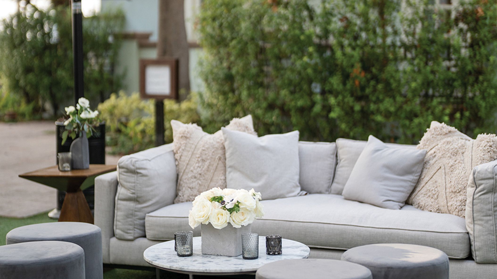 CWD/2022/Magazine/RealWeddings/jilli-jake/real weddings_CWD_FW22_17.jpg