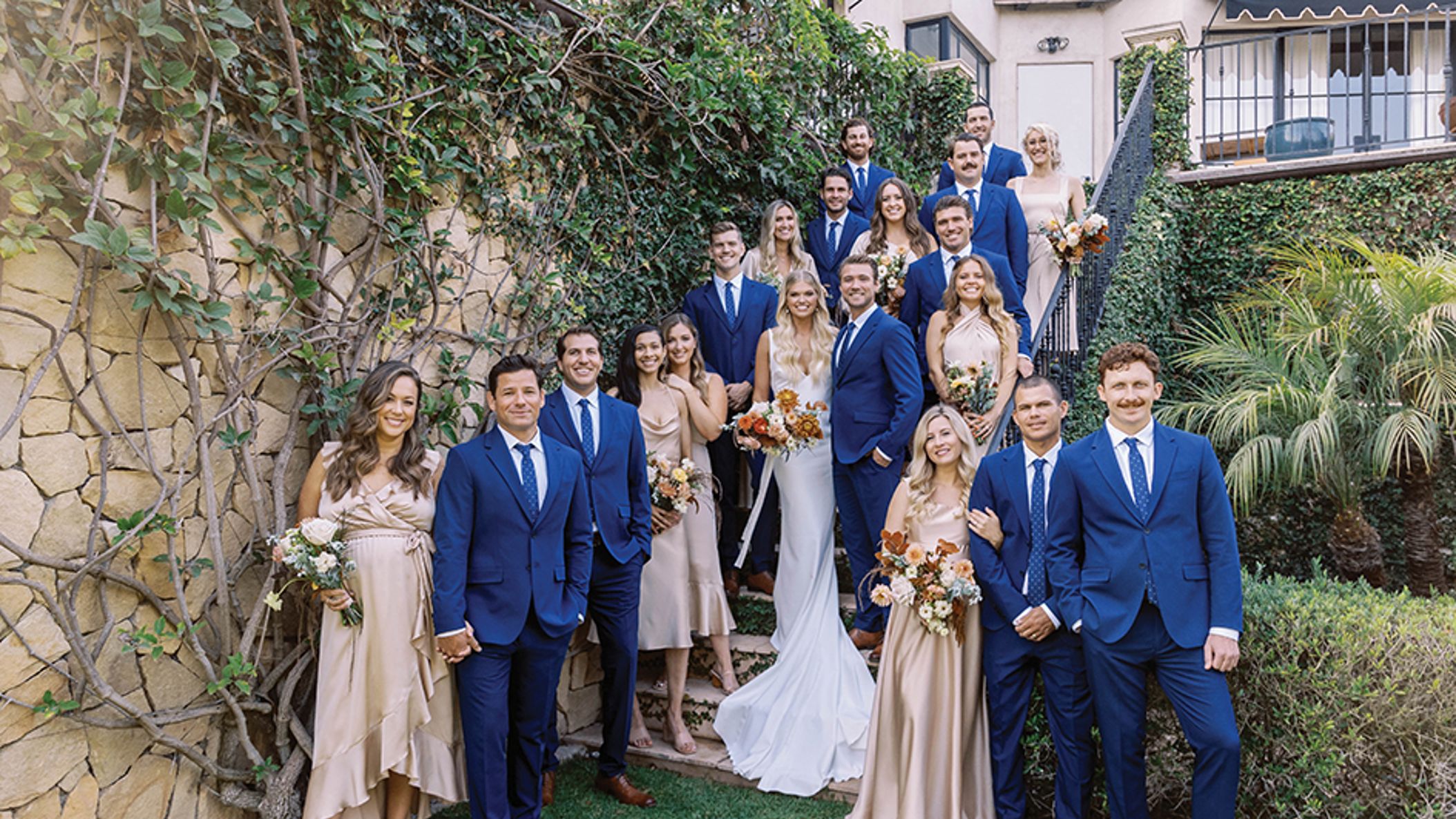 CWD/2022/Magazine/RealWeddings/sarah-kelly/real weddings_CWD_FW22_127.jpg