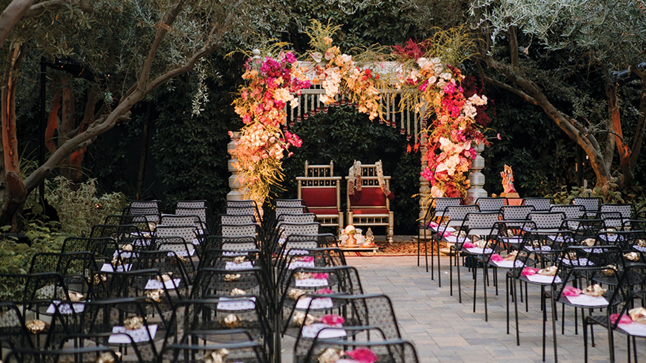 CWD/2022/Magazine/RealWeddings/sarah-shawn/real weddings_CWD_FW22_33.jpg