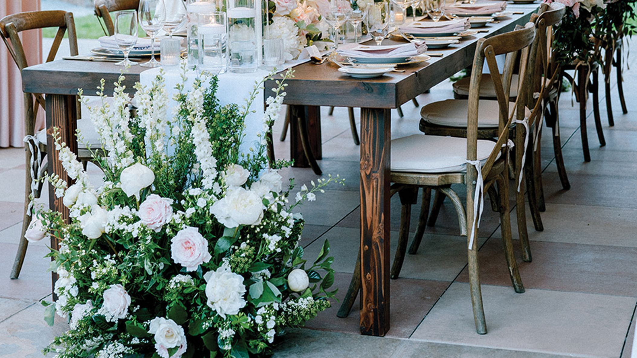 Seattle_Bride/2022/Inviting_Design/bestof/floral design.jpg