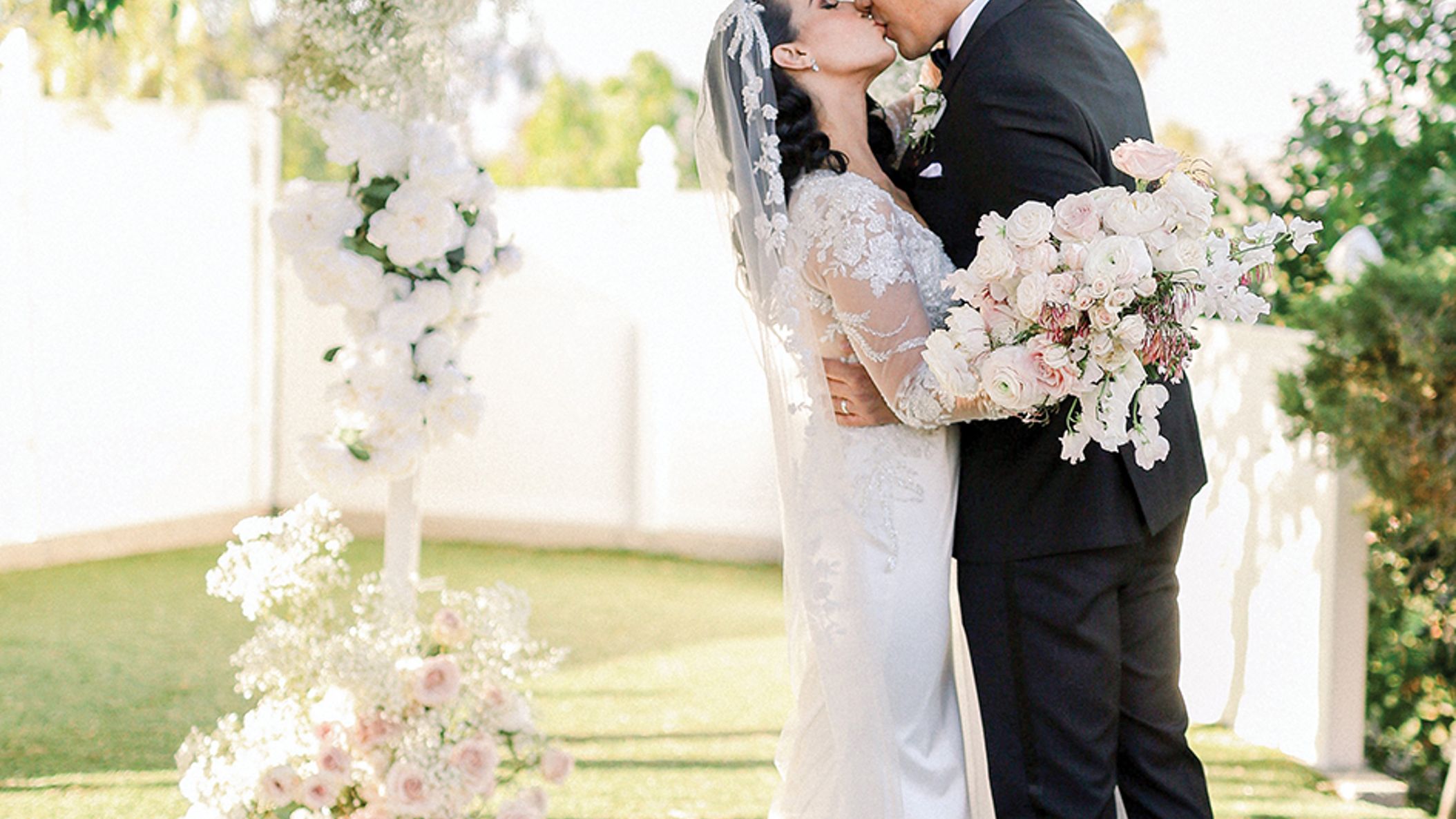 CWD/2022/Magazine/RealWeddings/victoria_eriq/real weddings_CWD_FW22_109.jpg